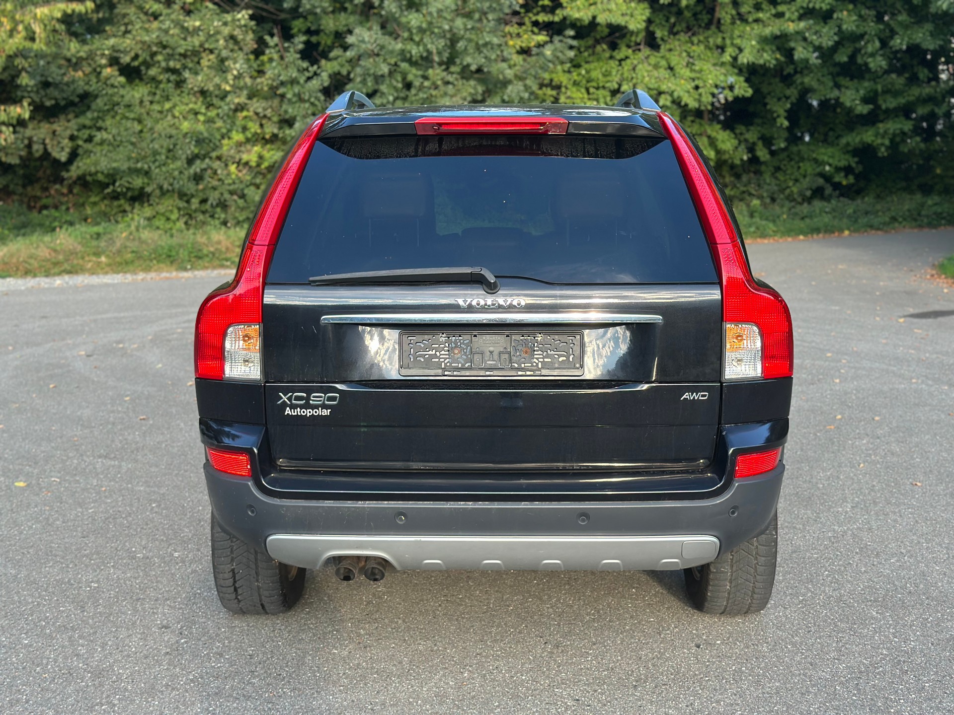 VOLVO XC90 D5 AWD 7 places Executive Geartronic-image-2