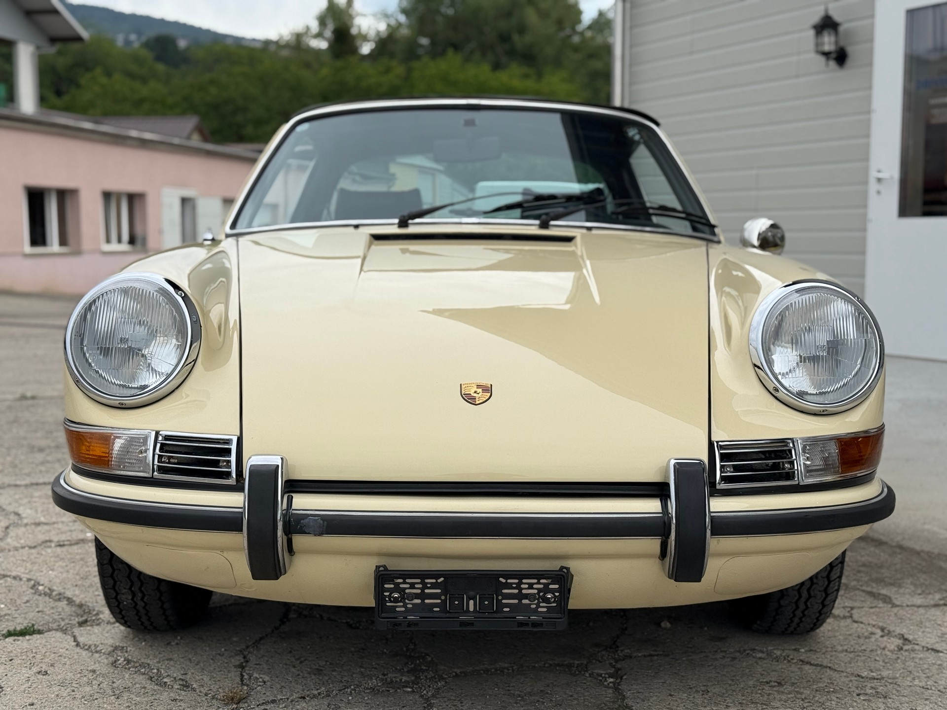 PORSCHE Targa-image-3