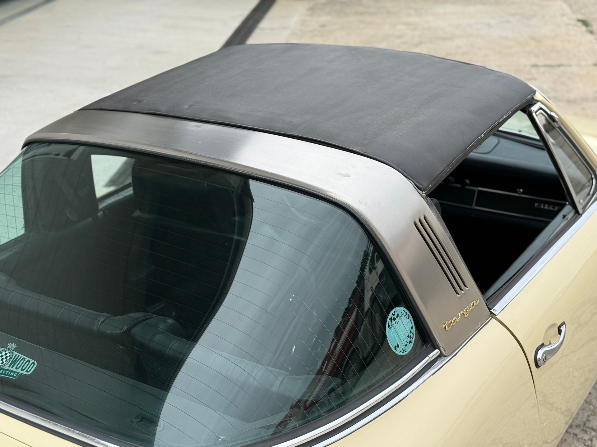 PORSCHE Targa-image-2