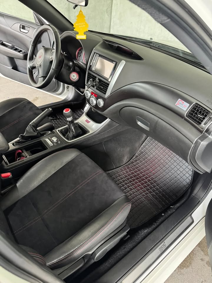 SUBARU 2.5 T Sport-image-4