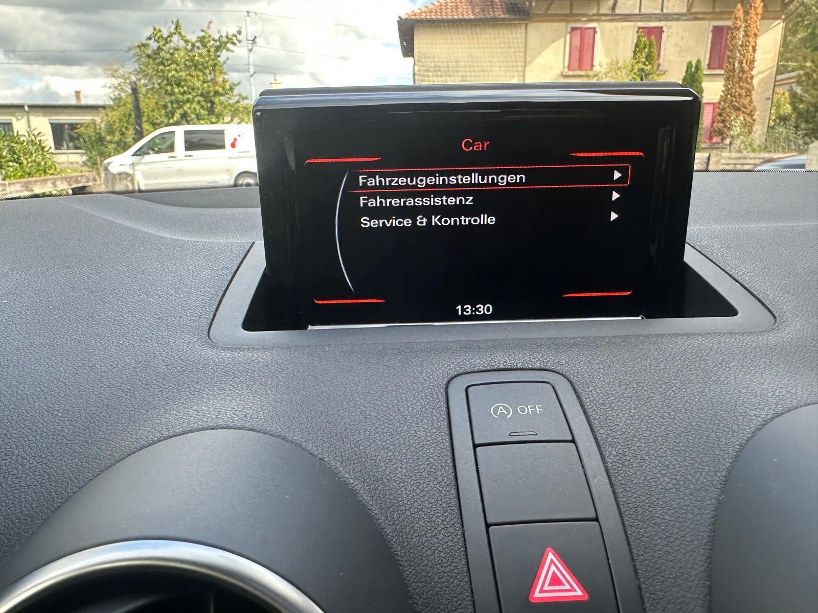 AUDI A1 Sportback 1.4 TFSI-image-11