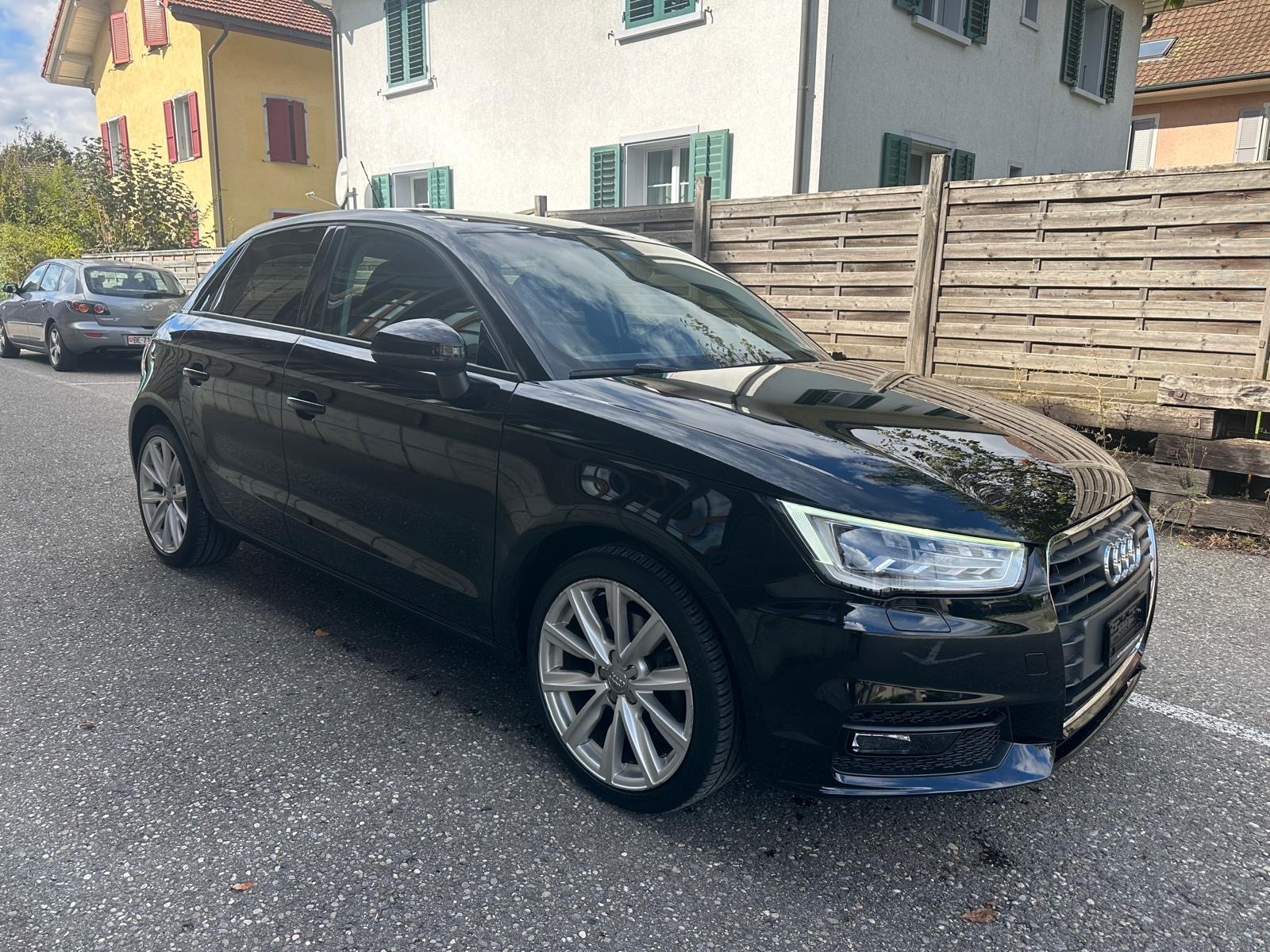 Car photo