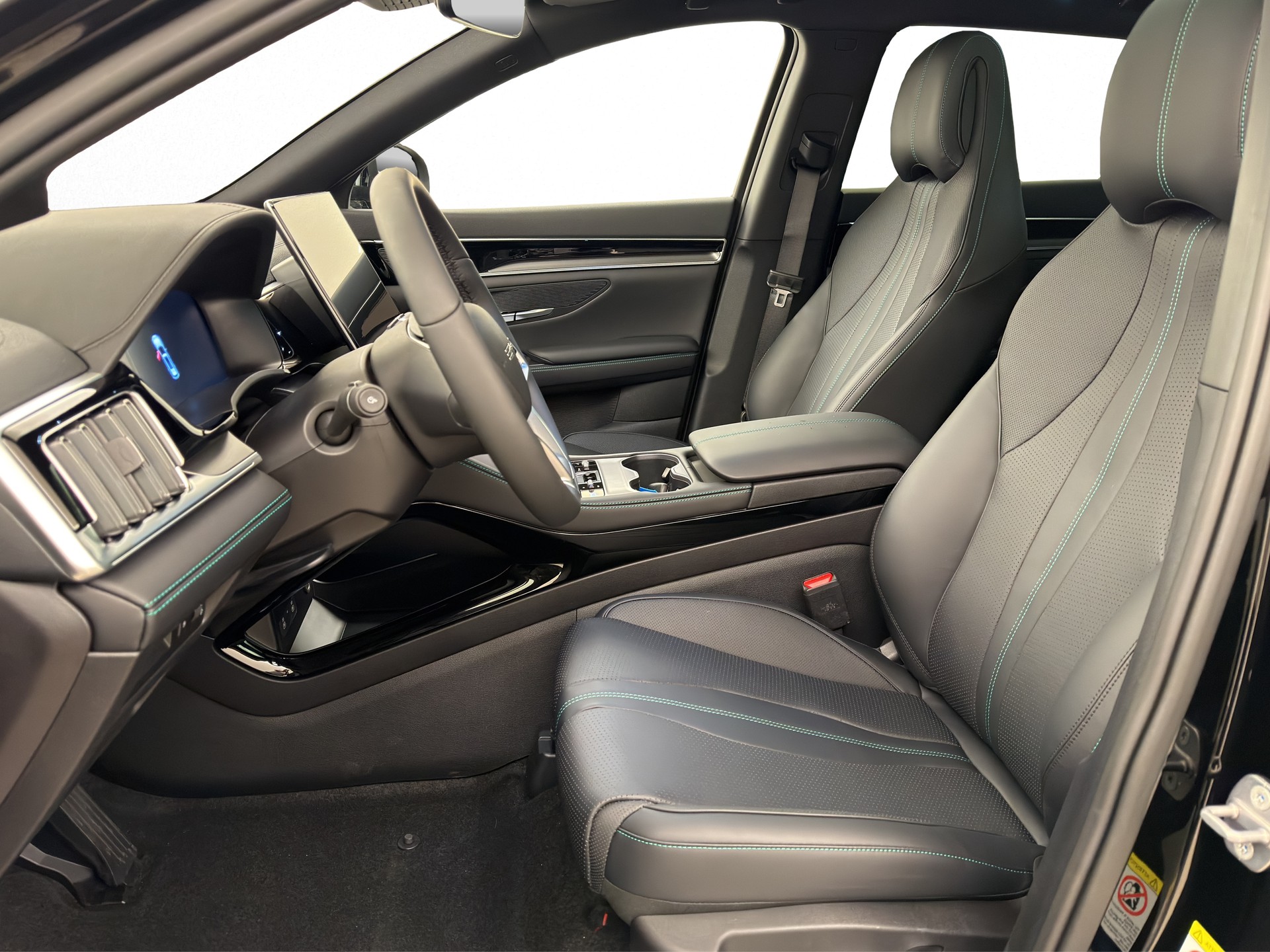 BYD Seal U DM-i Design AWD-image-6