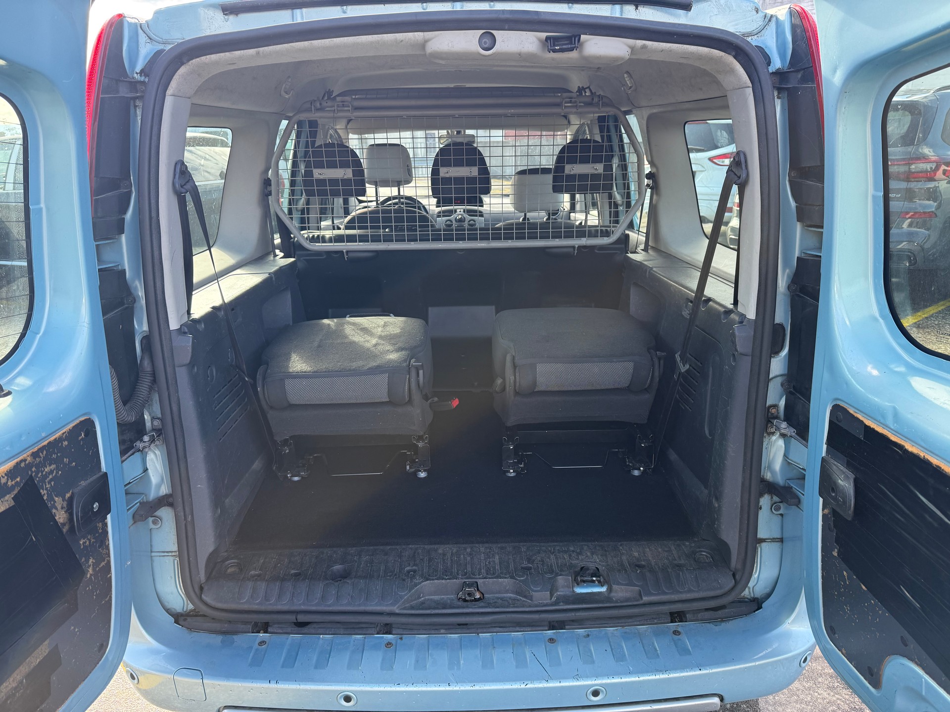 RENAULT Grand Kangoo 1.5 dCi Dynamique 7 Plätze-image-2