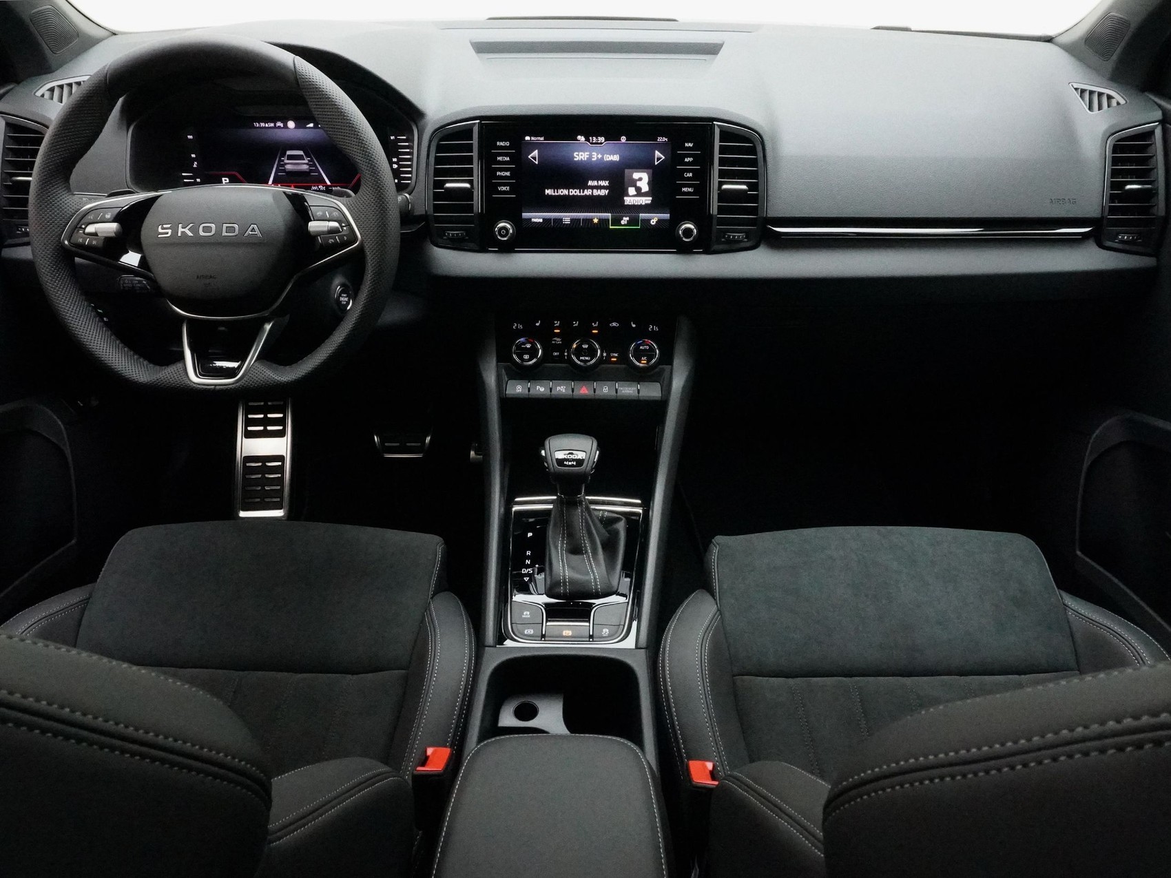 SKODA Karoq 2.0 TDI SportLine DSG 4x4-image-11