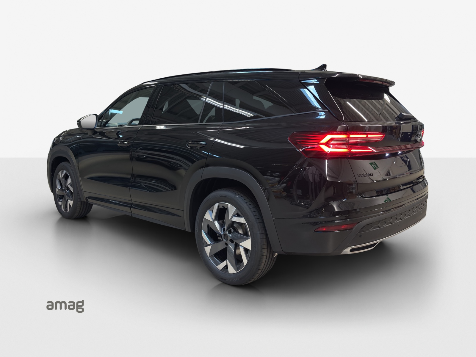 SKODA Kodiaq 2.0 TDI Sportline 4x4-image-2