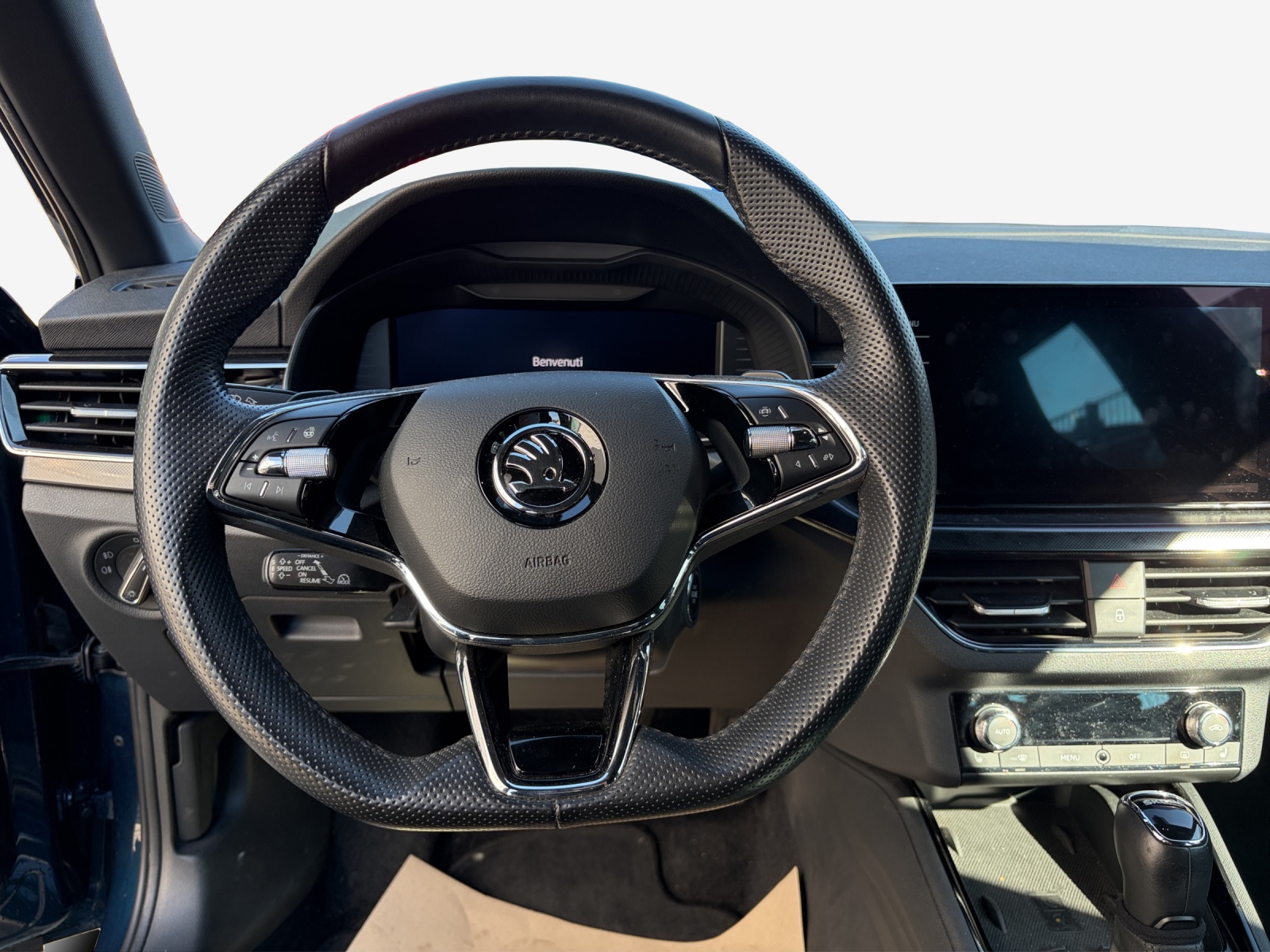 SKODA Kamiq 1.0 TSI Style DSG-image-9