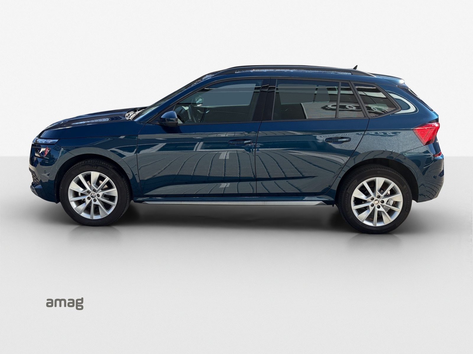 SKODA Kamiq 1.0 TSI Style DSG-image-1