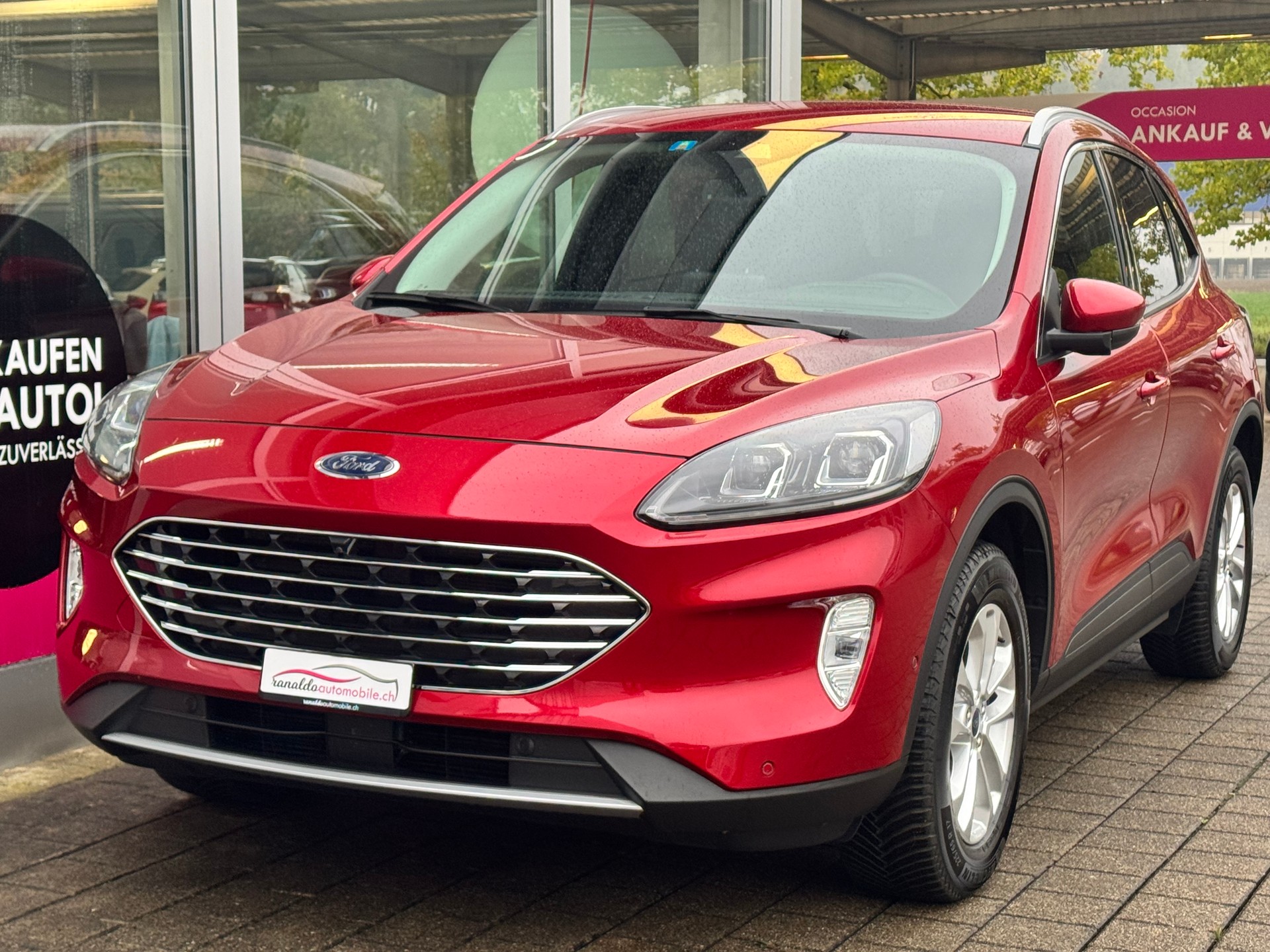 FORD Kuga 2.0 TDCi EcoBlue TitaniumX+4x4+Automat+Navigation+Bluetooth+Rückfahrkamera+LED Scheinwerfer+ACC+AHK 2'100kg+El. Sportsitze+-showroom-element-1