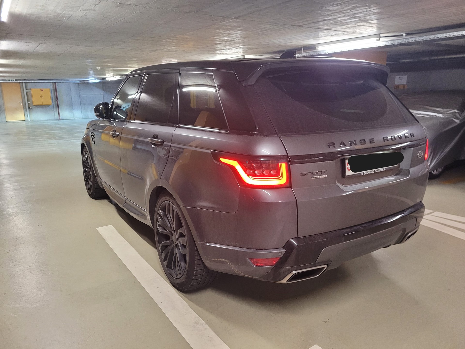 LAND ROVER Range Rover Sport 3.0 SDV6 SE Automatic-image-2