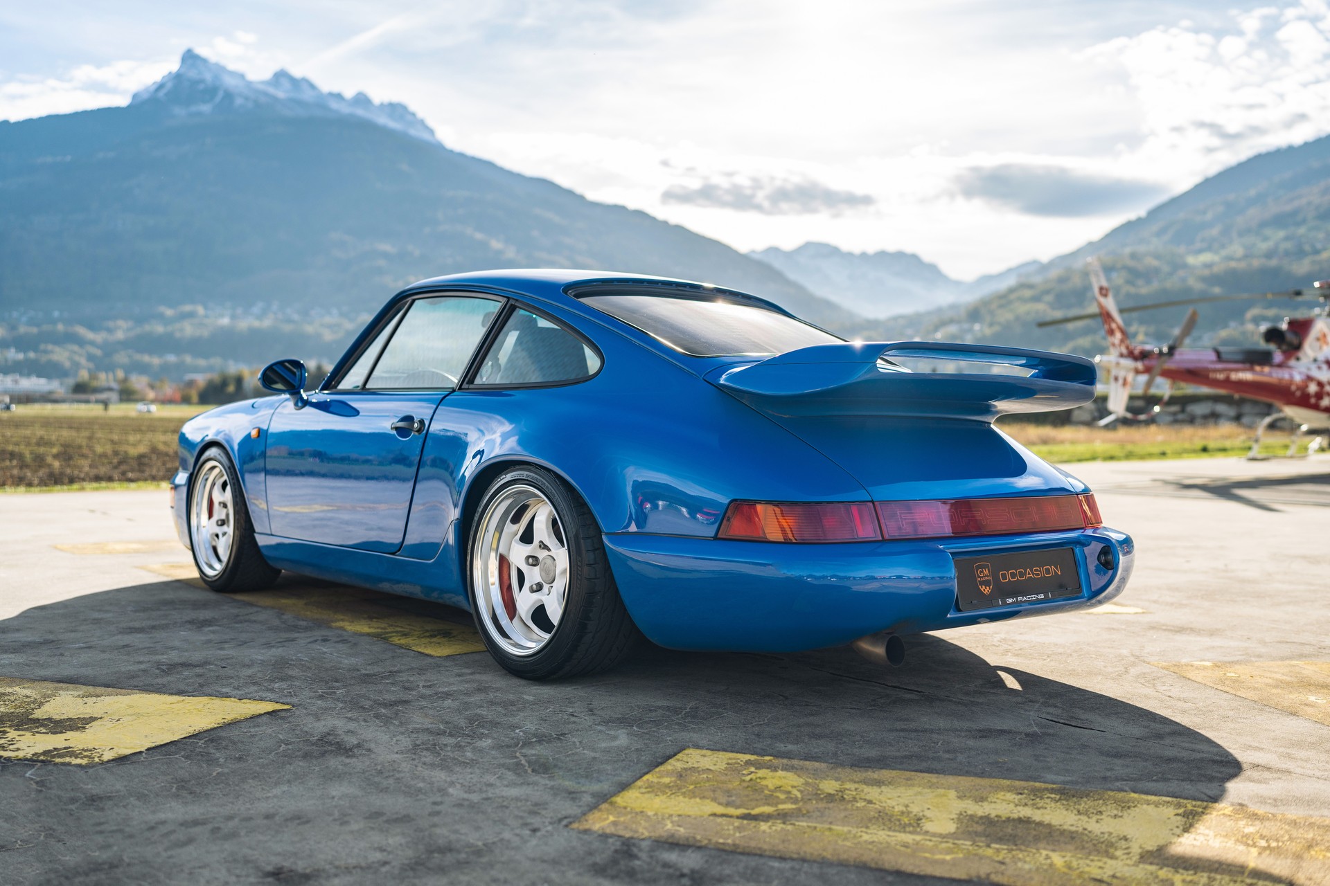 PORSCHE 911 Carrera-image-3