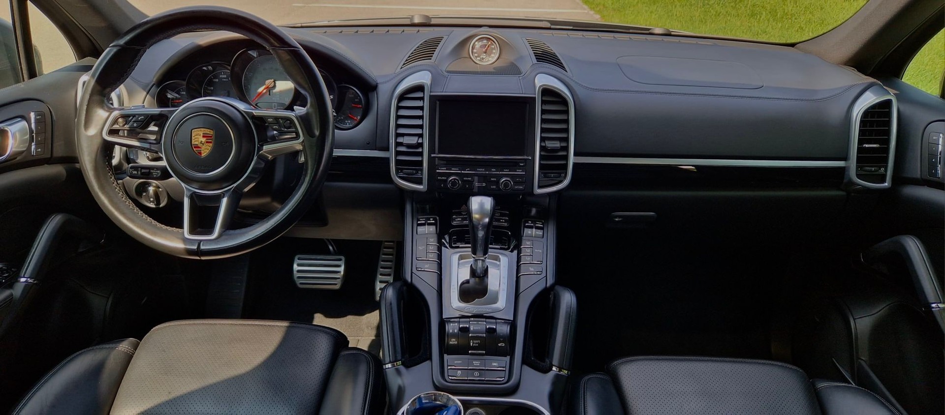 PORSCHE Cayenne S-image-5