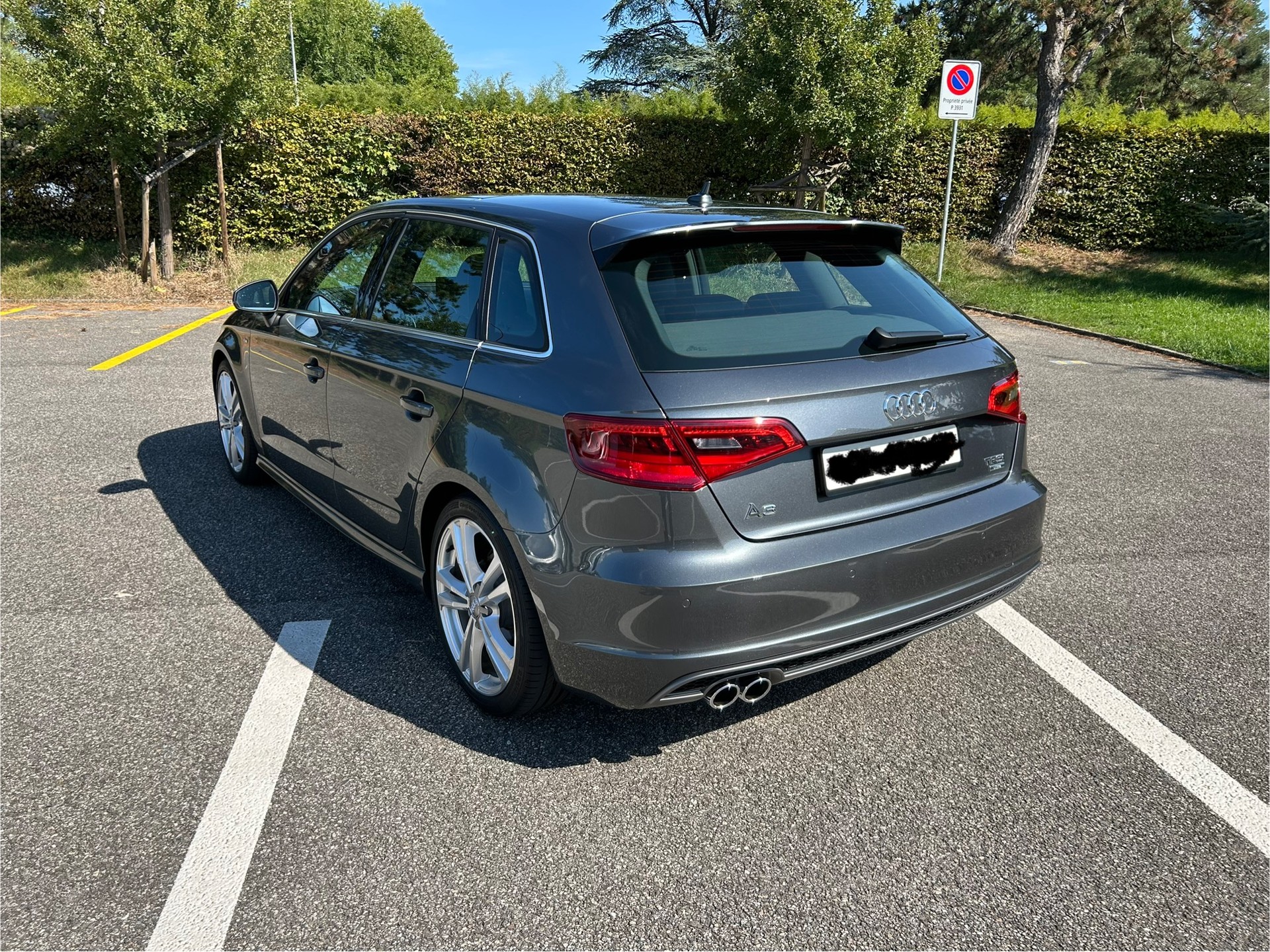 AUDI A3 Sportback 1.4 TFSI Ambition-image-3