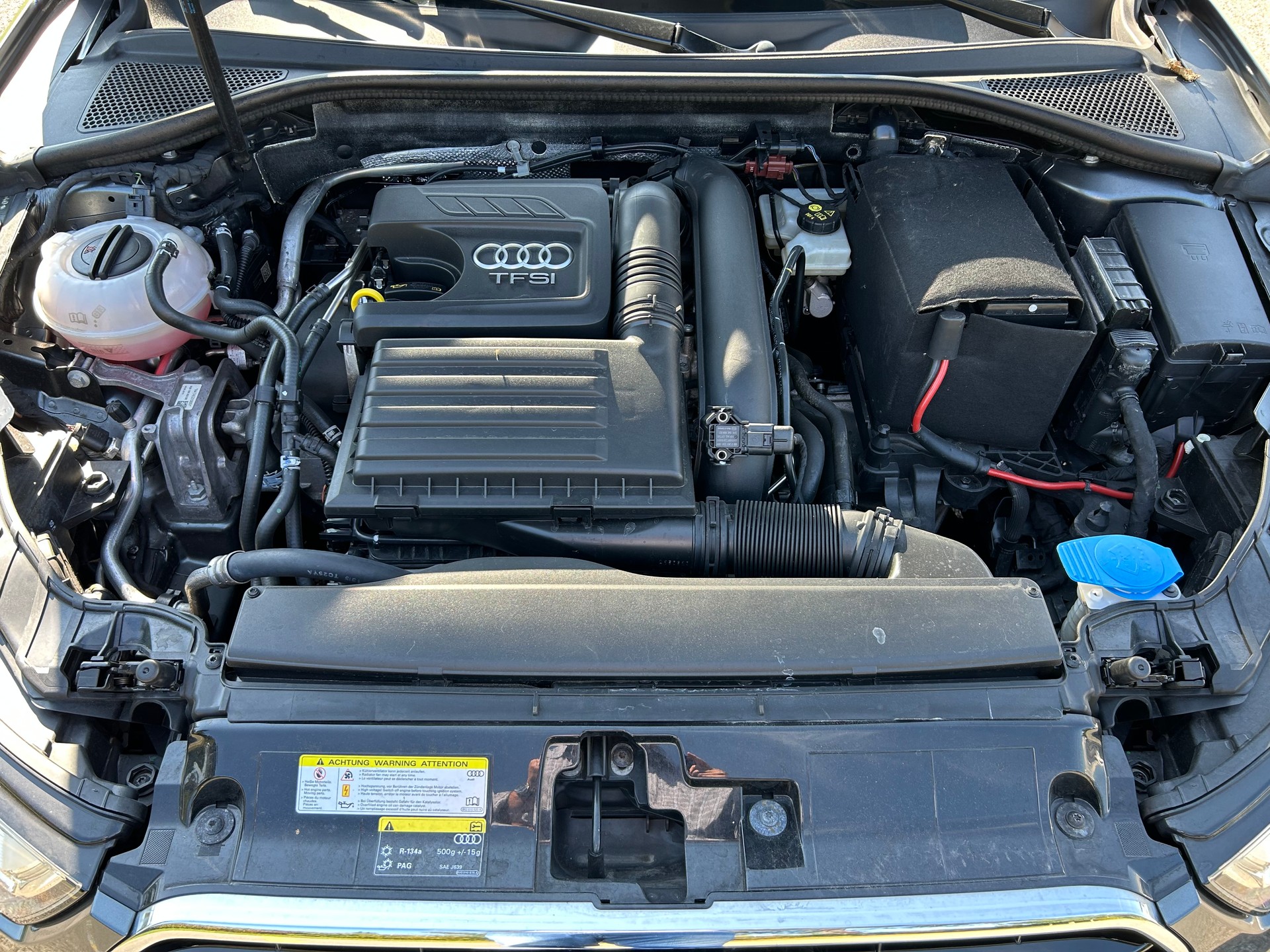 AUDI A3 Sportback 1.4 TFSI Ambition-image-5