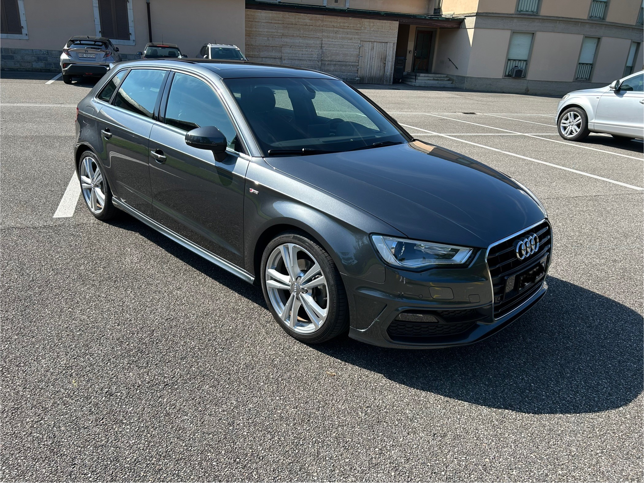 Car photo