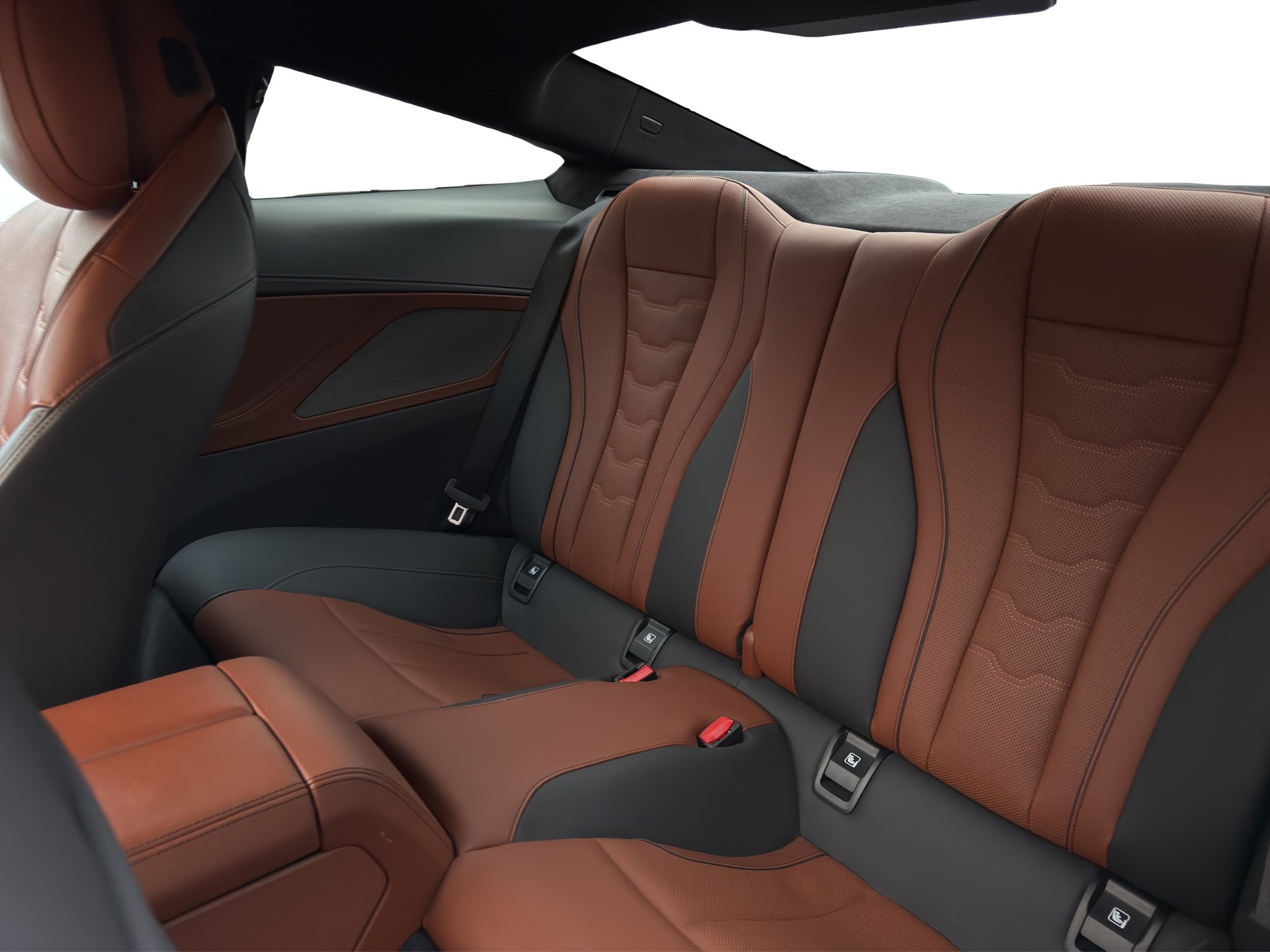 BMW M850i xDrive Steptronic-image-10
