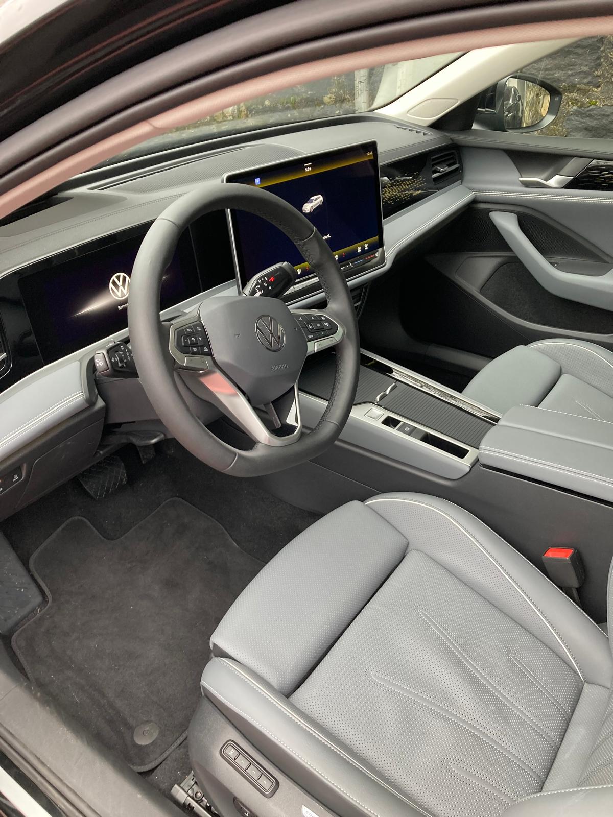 VW Passat Variant 2.0 TDI evo Elegance DSG-image-8