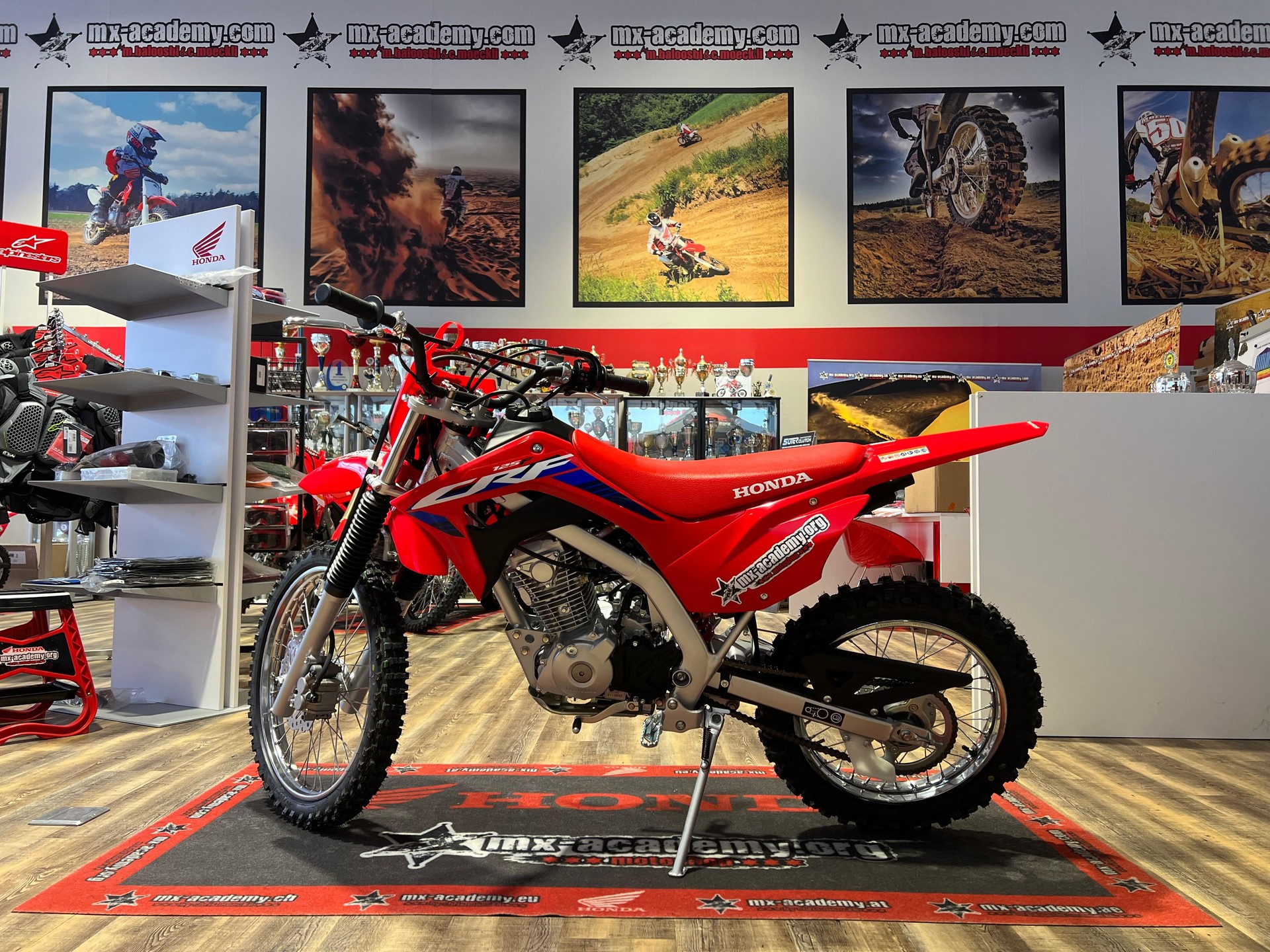 HONDA ** CRF125F ** Neufahrzeug