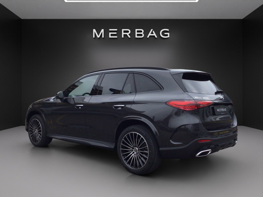 MERCEDES-BENZ GLC 300 4Matic 9G-Tronic-image-3