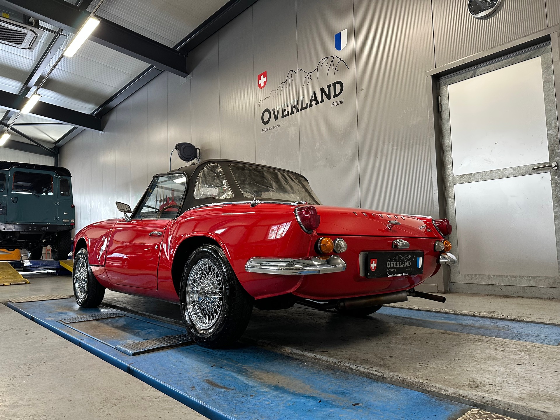 TRIUMPH MK3-showroom-element-2