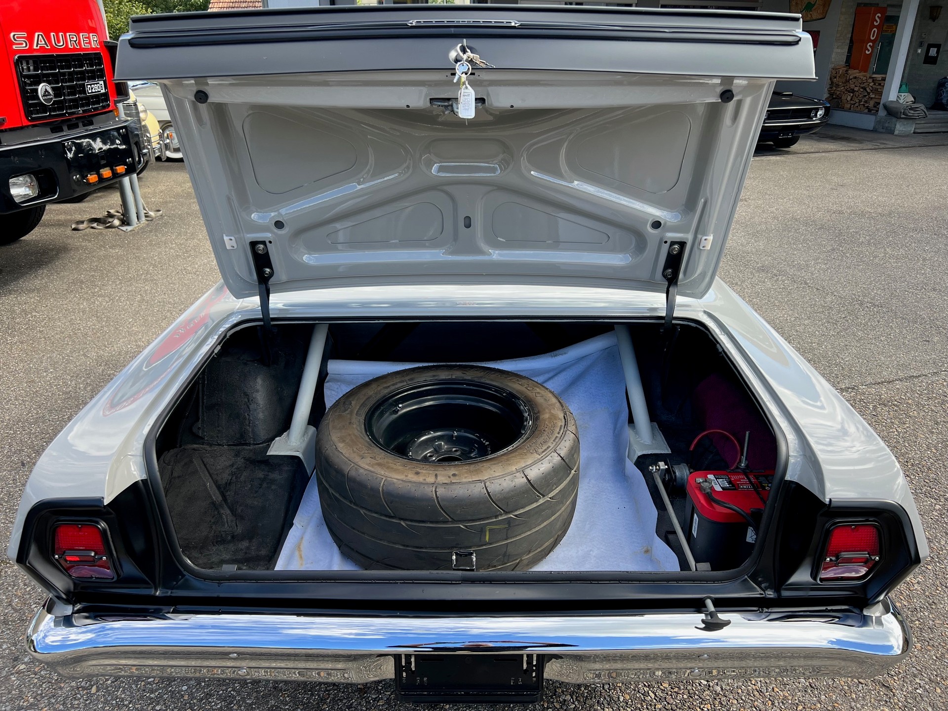 CHEVROLET Nova 400 V8 2door Coupe-image-11
