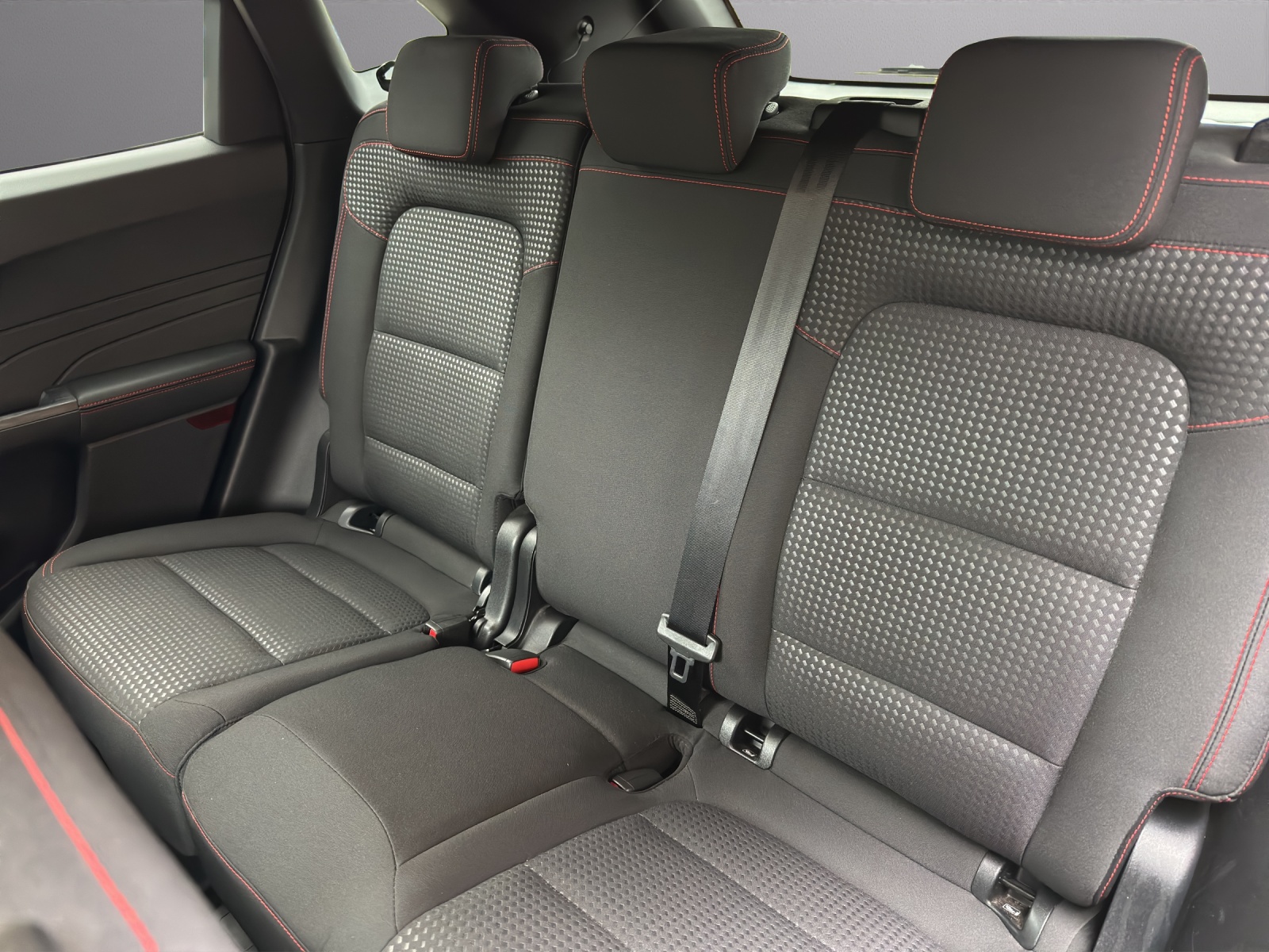 FORD Kuga 2.5 Hybrid ST-Line 4x4kW-image-7