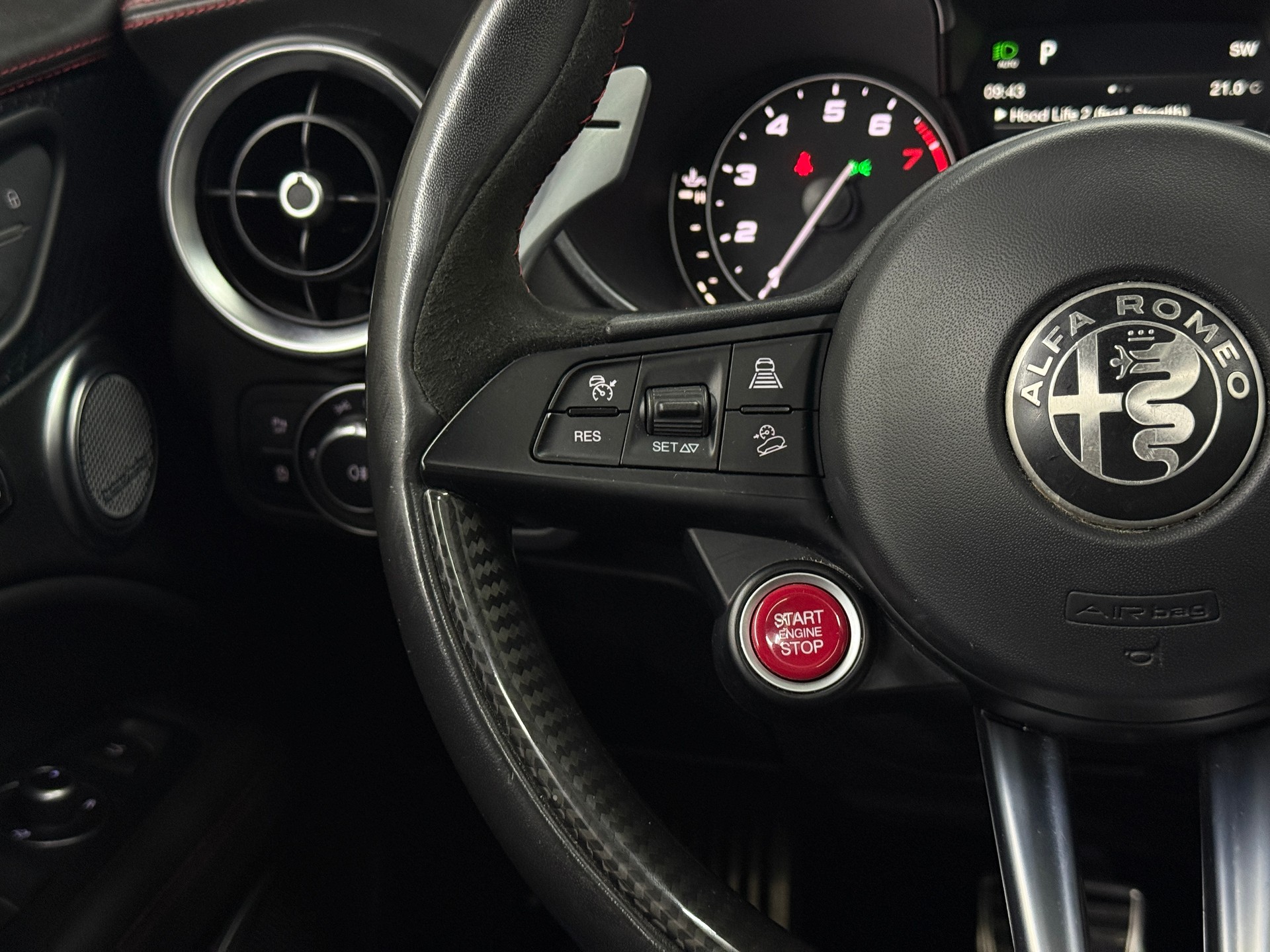 ALFA ROMEO Stelvio 2.9 V6 Quadrifoglio Q4 Automatic-image-11