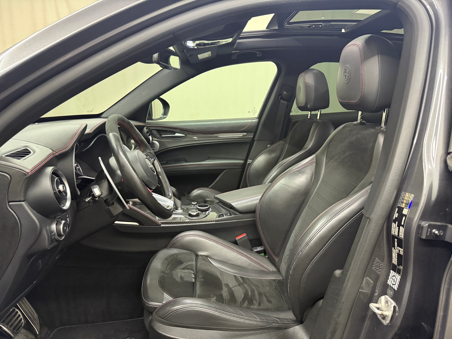 ALFA ROMEO Stelvio 2.9 V6 Quadrifoglio Q4 Automatic-image-6