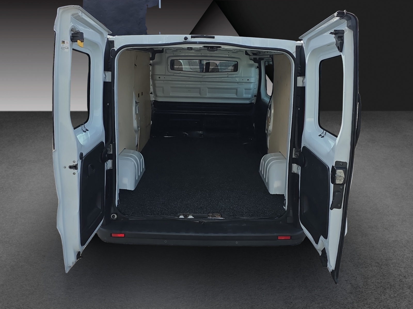 RENAULT Trafic 1.6 dCi 115 2.9t Business L2H1-image-6