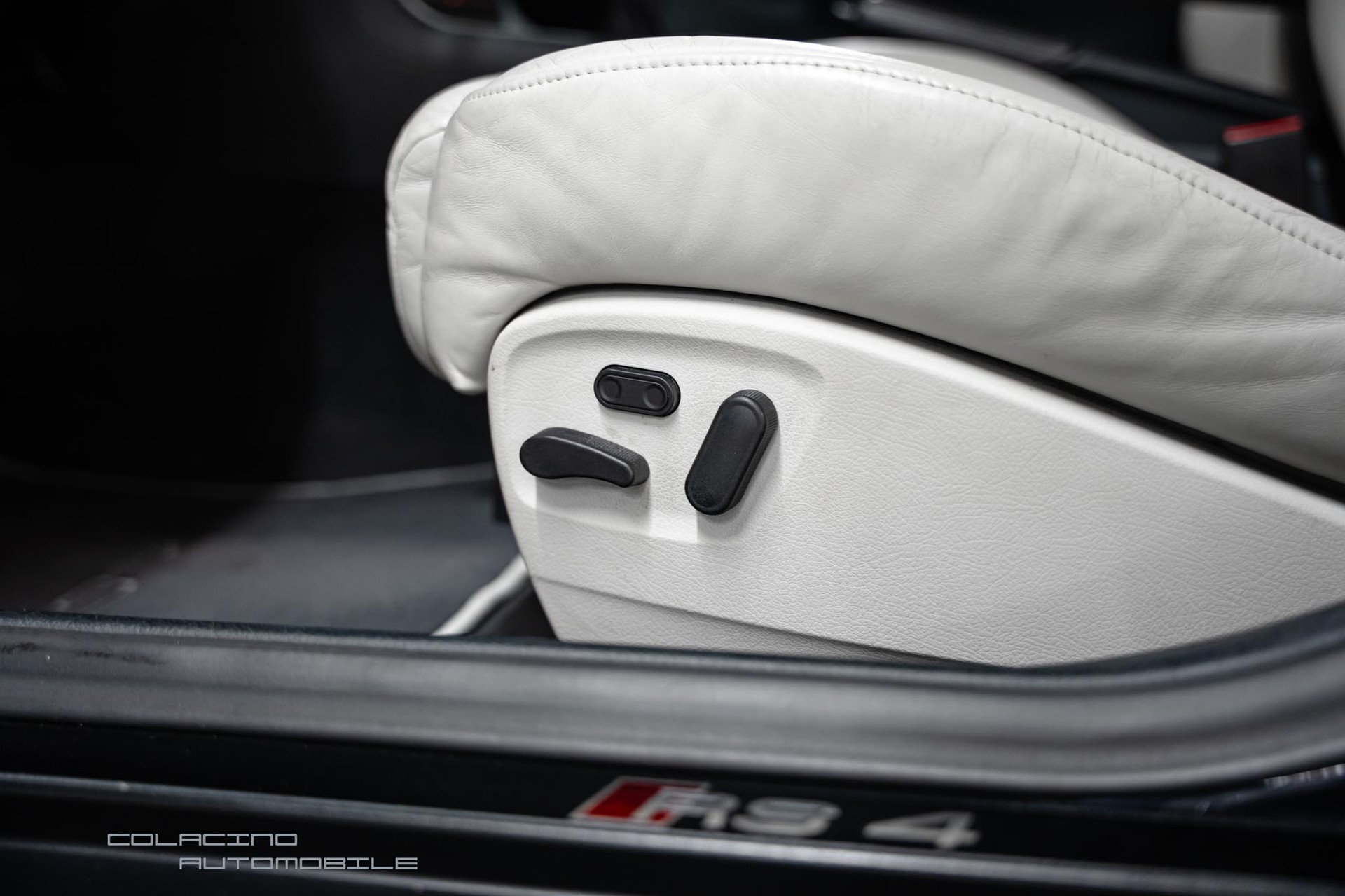 AUDI RS4-image-20
