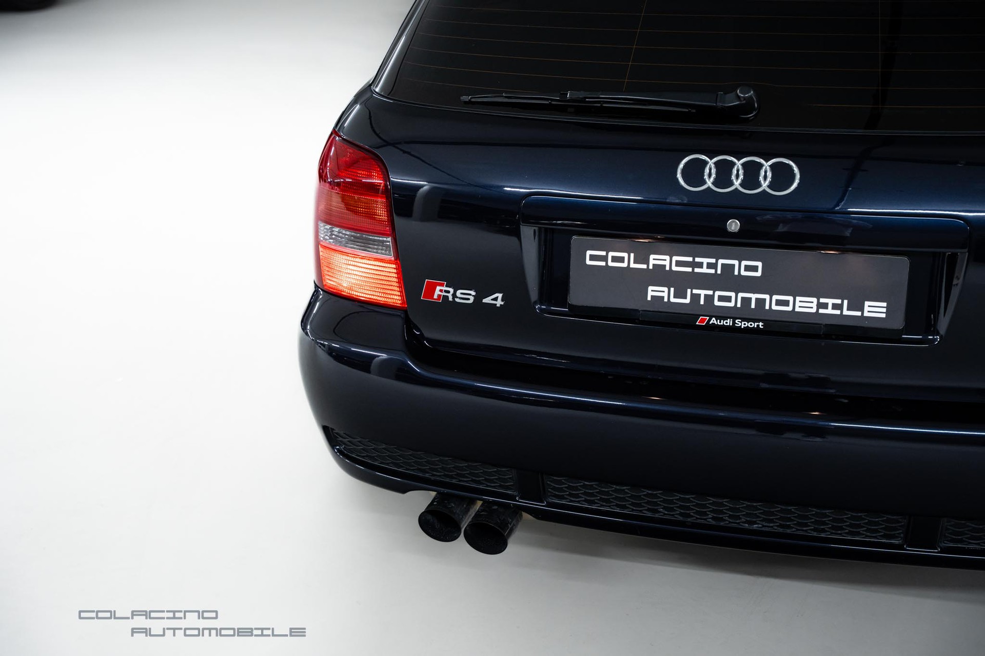AUDI RS4-image-7