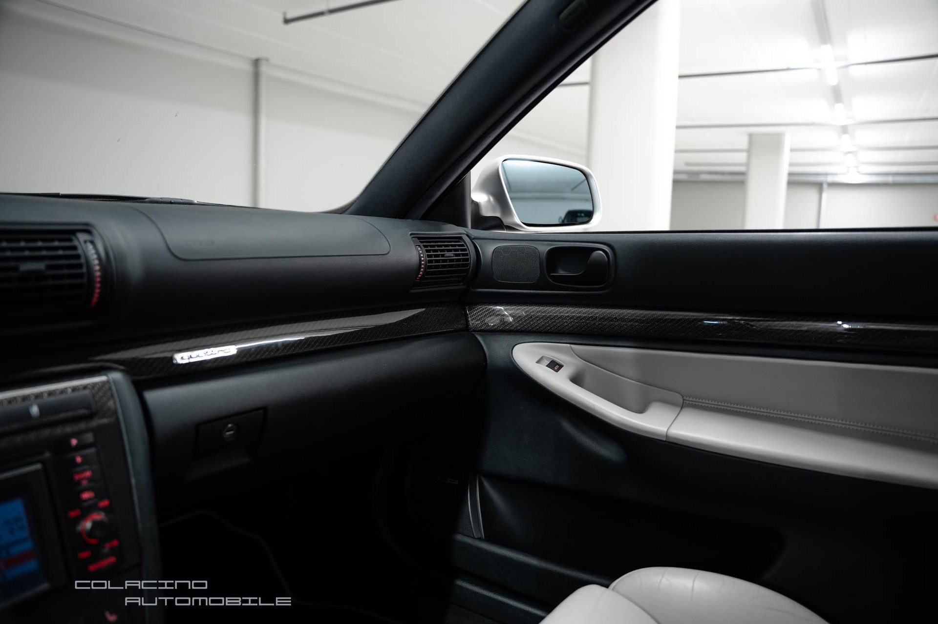 AUDI RS4-image-27