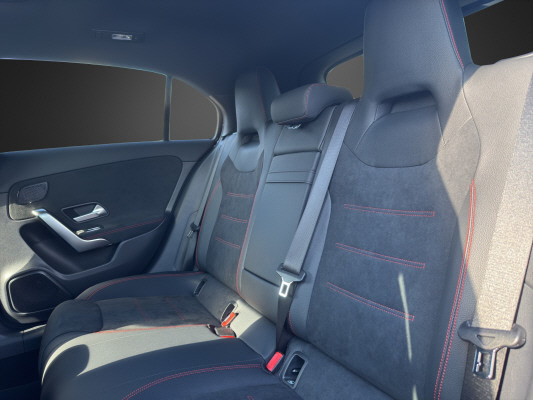 MERCEDES-BENZ A 250 e EQ Star 8G-DCT-image-10