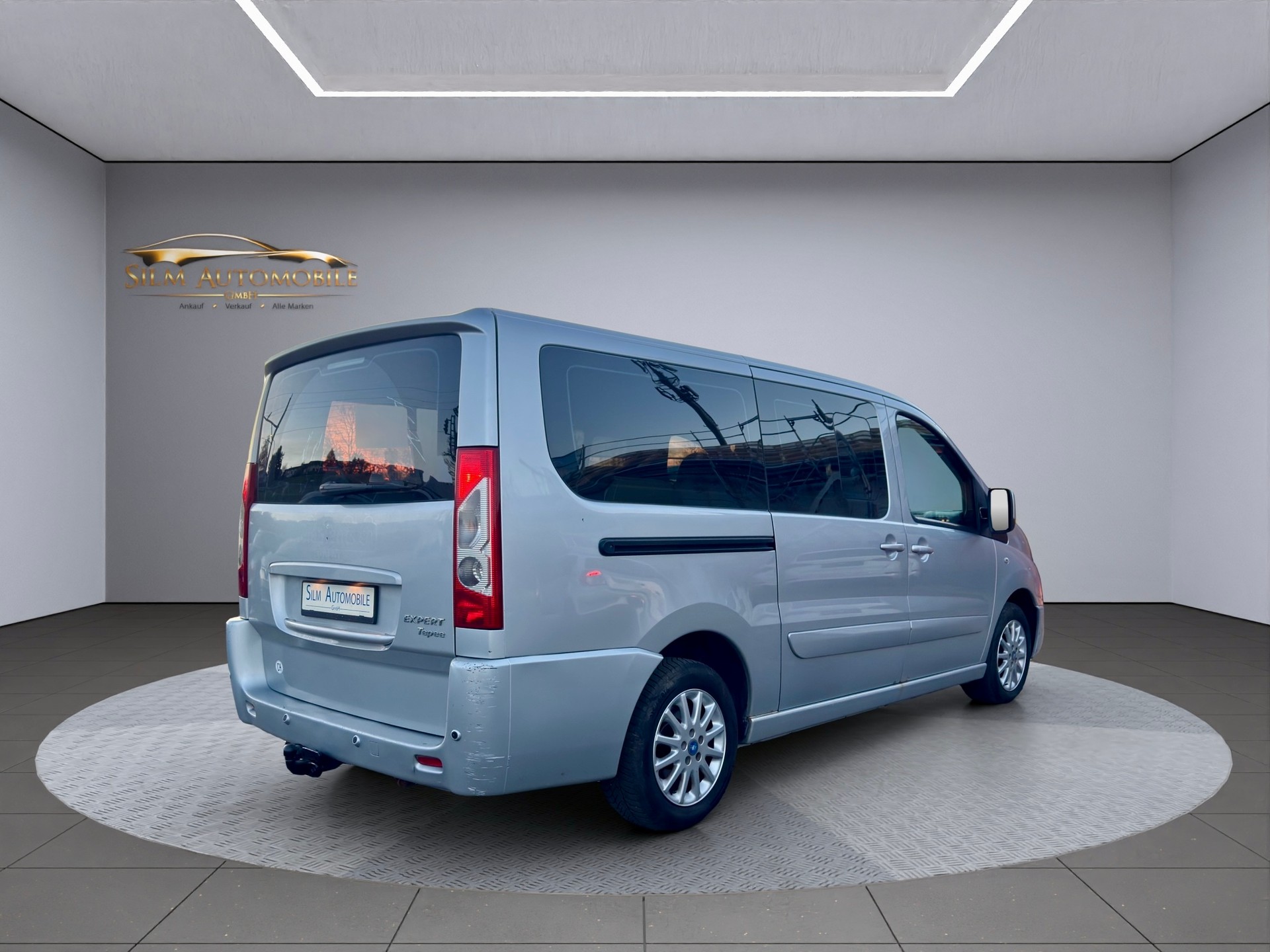 PEUGEOT Expert Tepee 2.0 HDi 163 PS, Automat, Allure L2 Lange version, 2 Schiebetüre, 8 Sitze, AHK-image-6