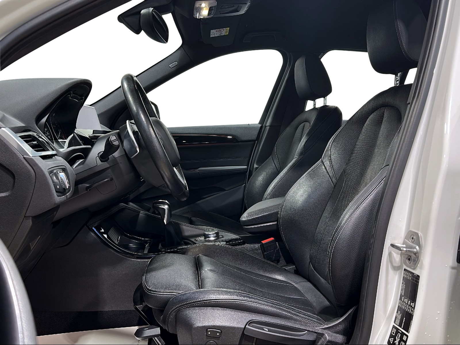 BMW X1 xDrive 20d Sport Line Steptronic-image-10