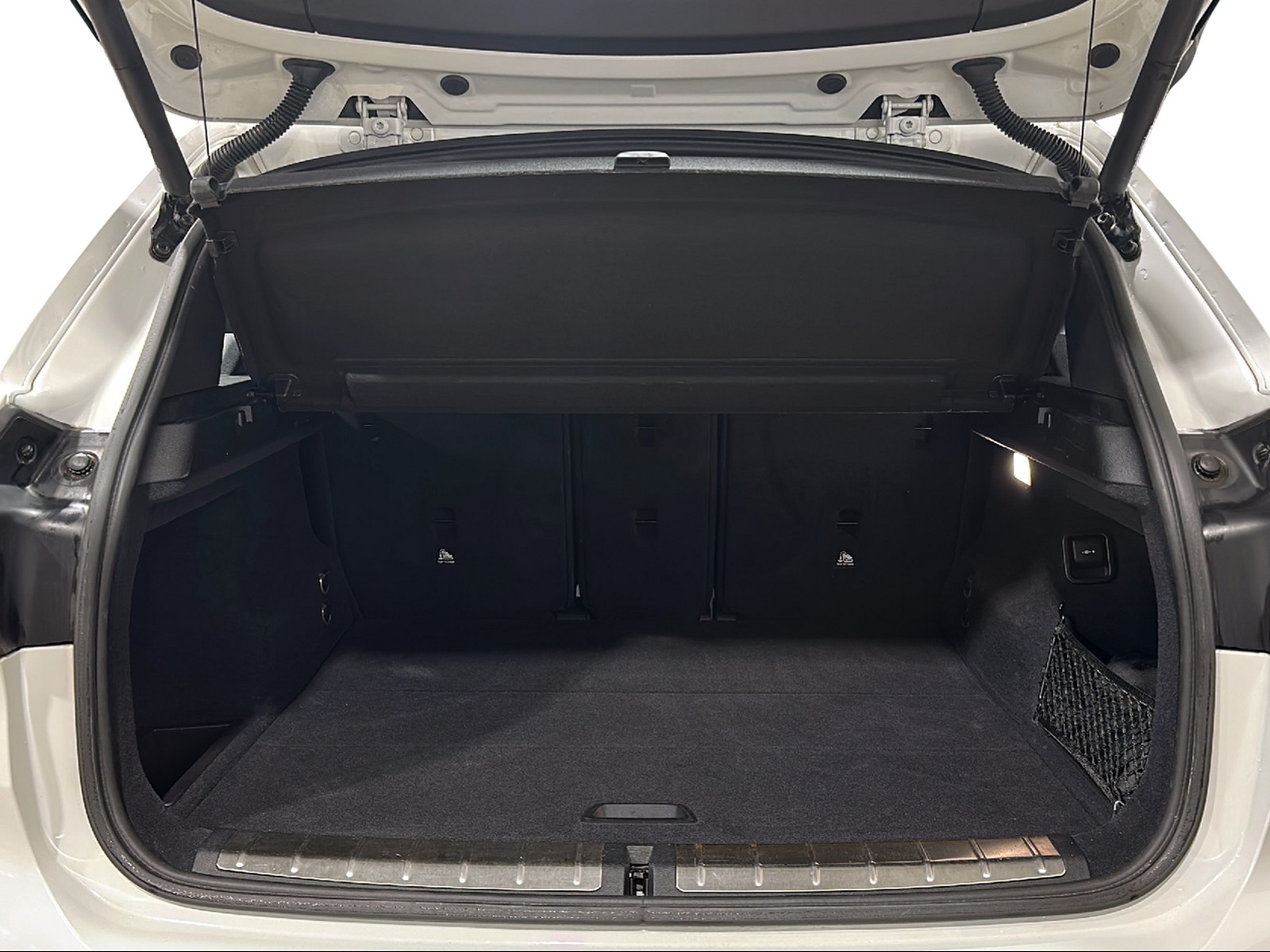 BMW X1 xDrive 20d Sport Line Steptronic-image-23