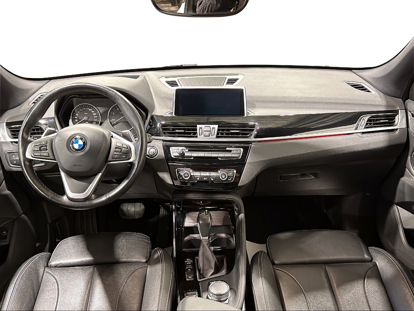 BMW X1 xDrive 20d Sport Line Steptronic-image-11
