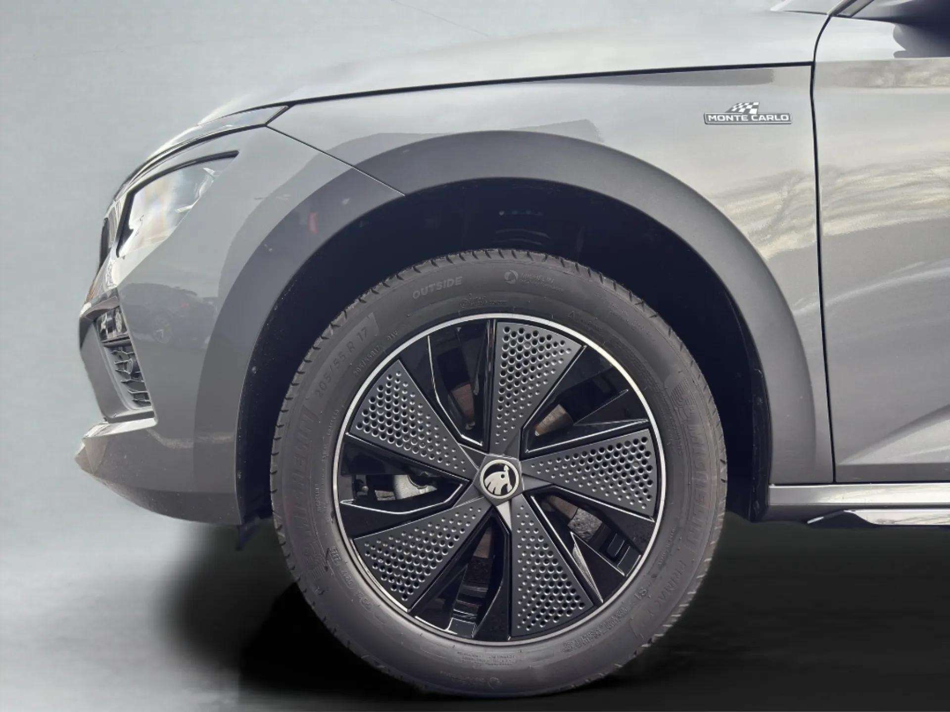 SKODA Kamiq 1.0 TSI Monte Carlo DSG-image-6