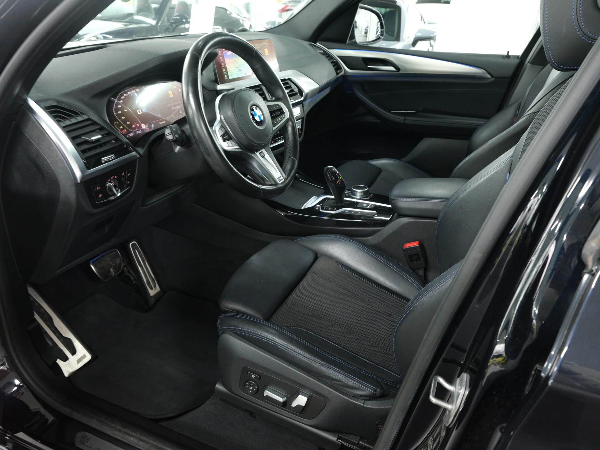 BMW X3 xDrive 48V 20d M Sport Steptronic *Driving Assistant plus* *Parking Assistant Plus* *Pano*-image-12