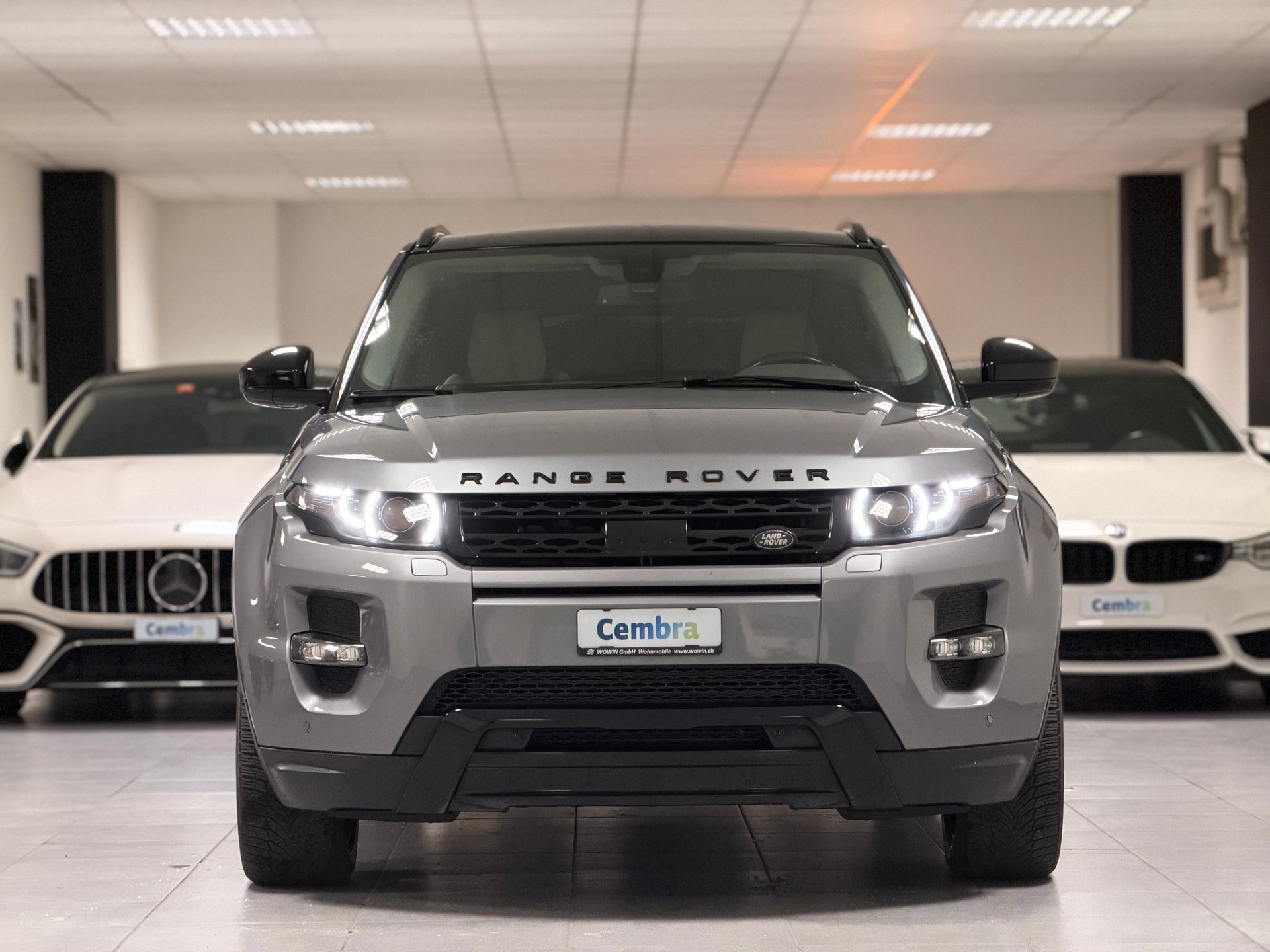 LAND ROVER Range Rover Evoque 2.0 Si4 Dynamic AT9-image-2