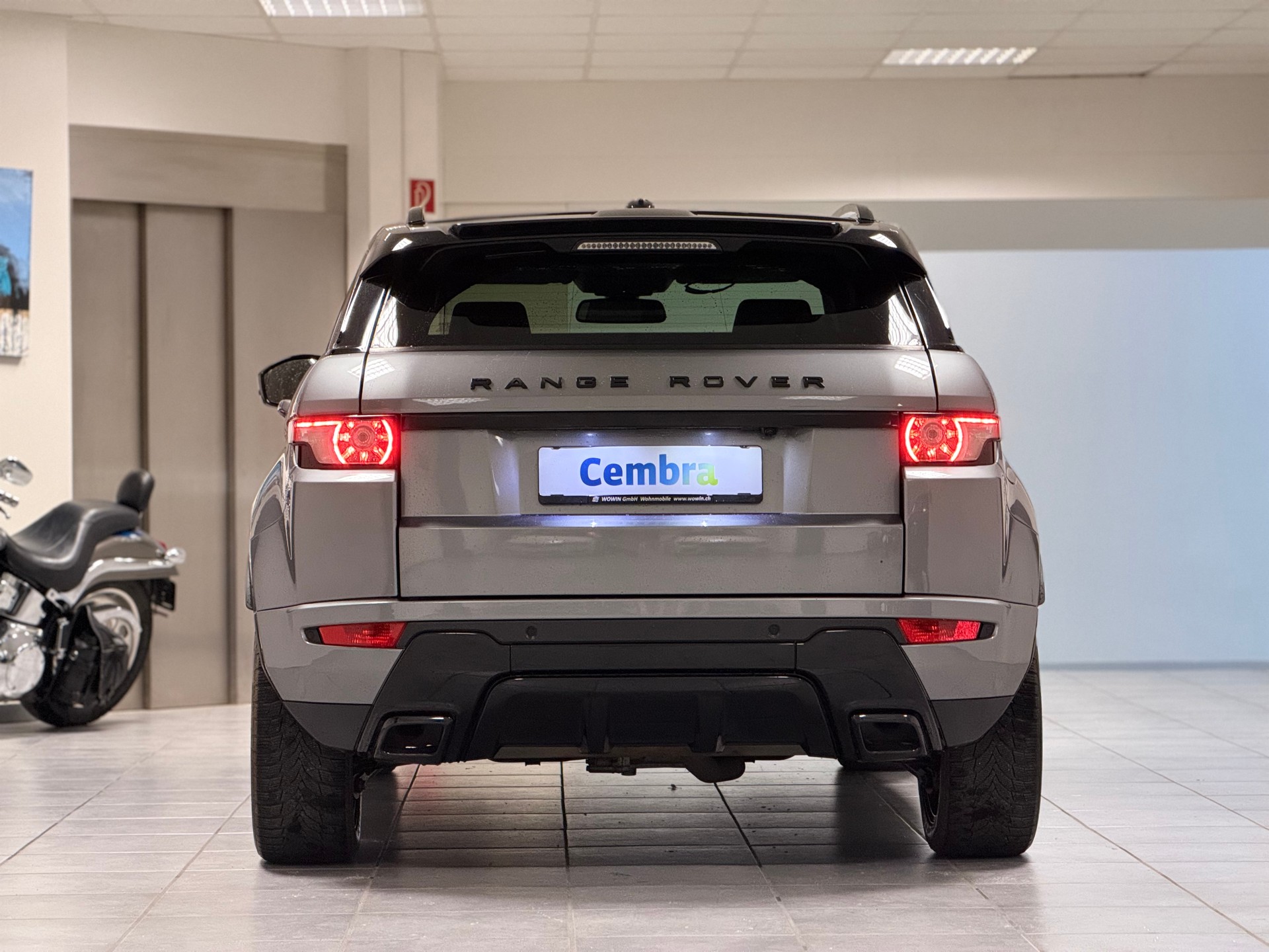 LAND ROVER Range Rover Evoque 2.0 Si4 Dynamic AT9-image-10
