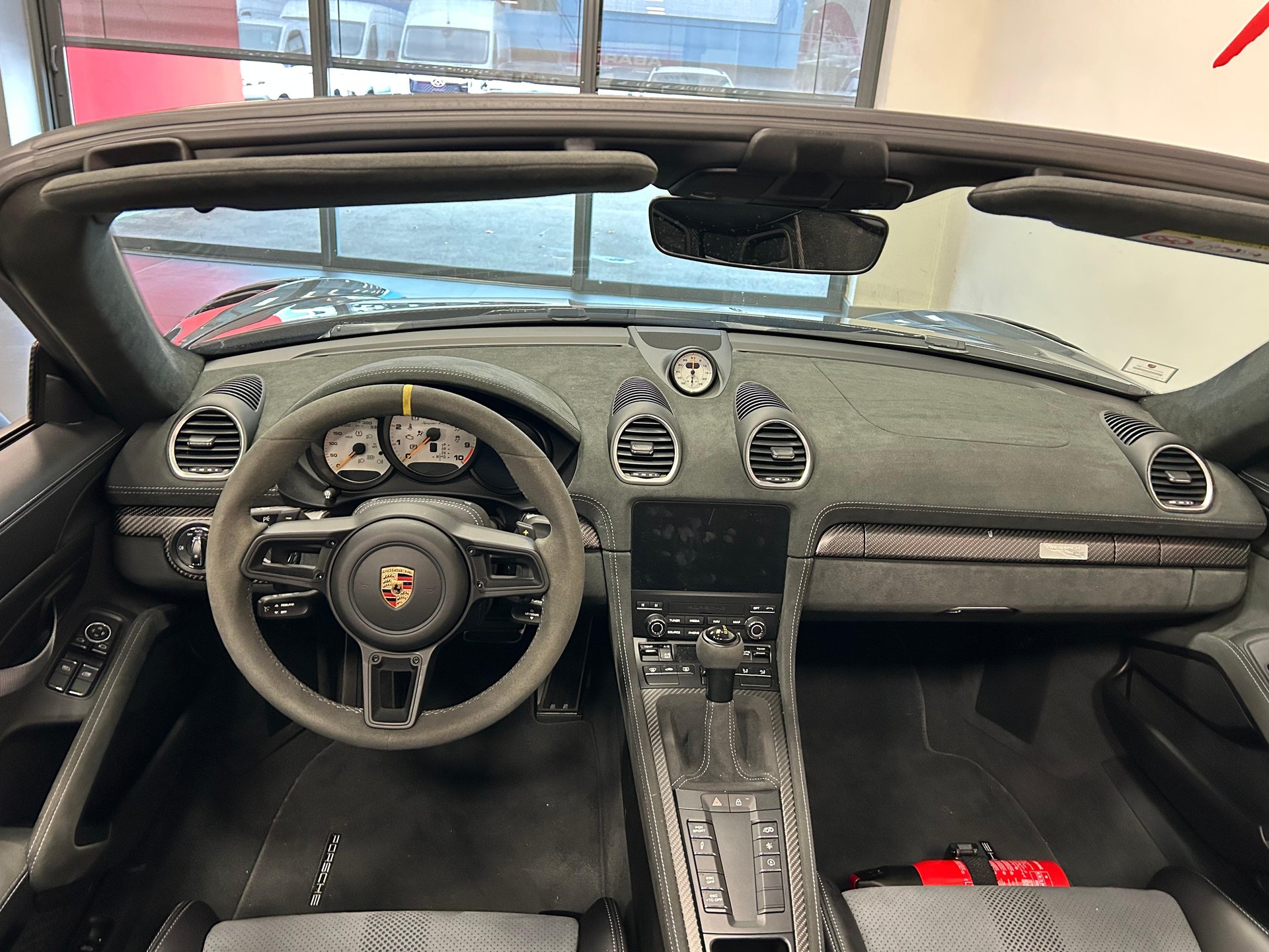 PORSCHE 718 Boxster 4.0 Spyder RS PDK-image-13