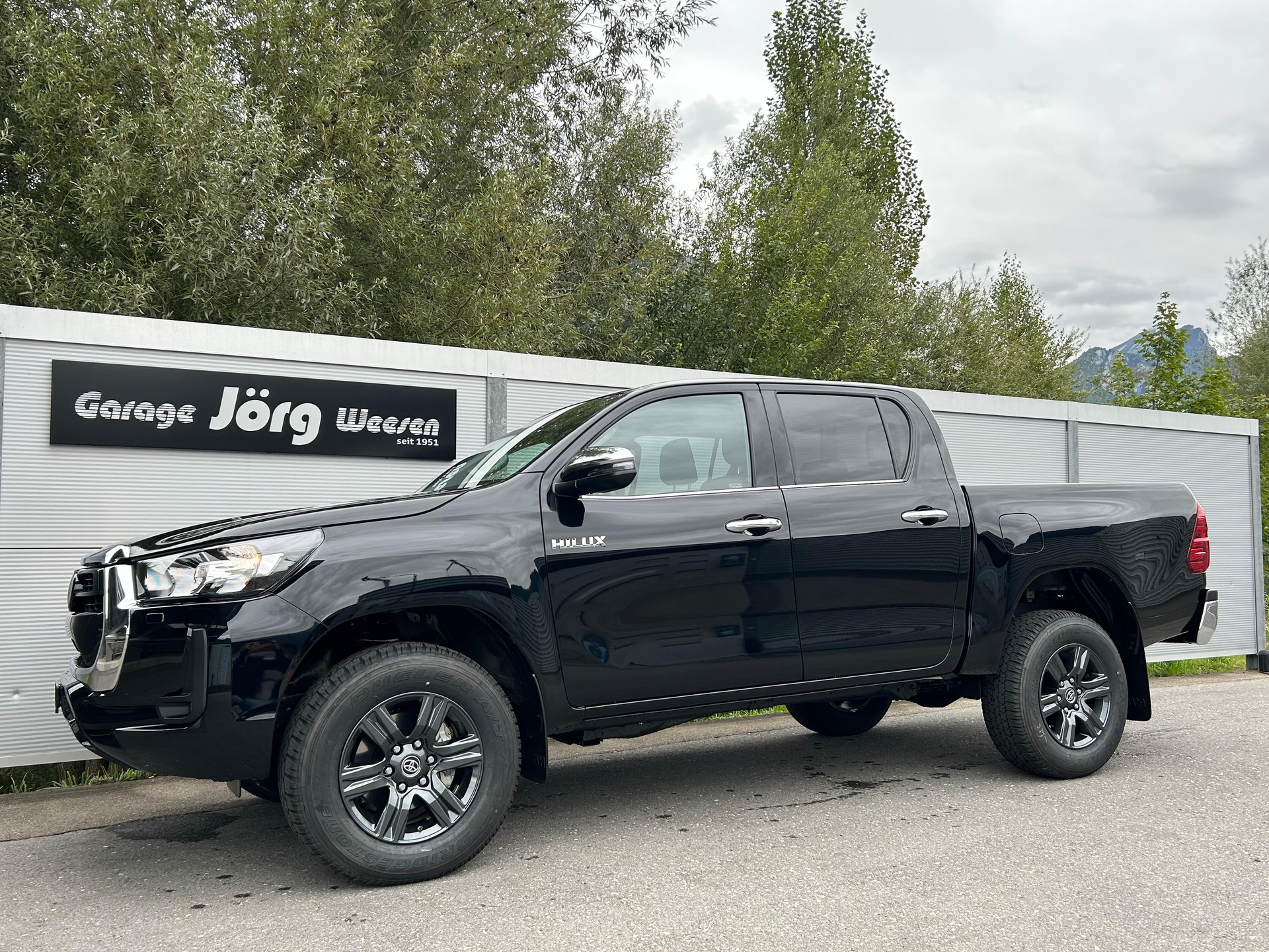TOYOTA Hilux Double Cab-Pick-up 2.8 D-4D 204 Style MHEV