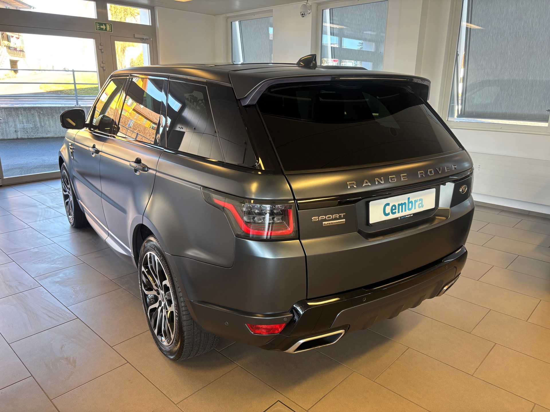LAND ROVER Range Rover Sport 5.0 V8 S/C HSE Dynamic Automatic-image-3