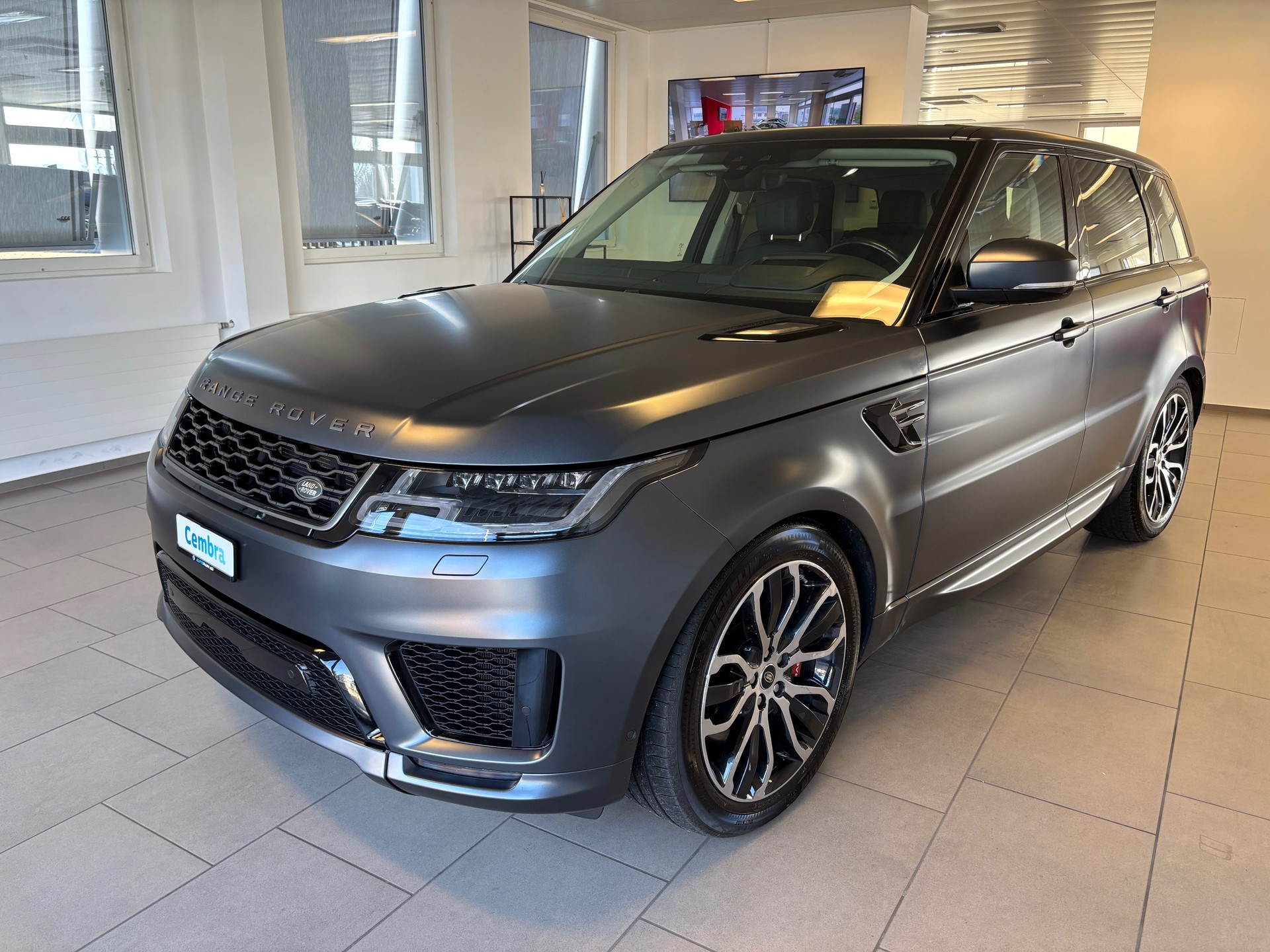 LAND ROVER Range Rover Sport 5.0 V8 S/C HSE Dynamic Automatic-image-4