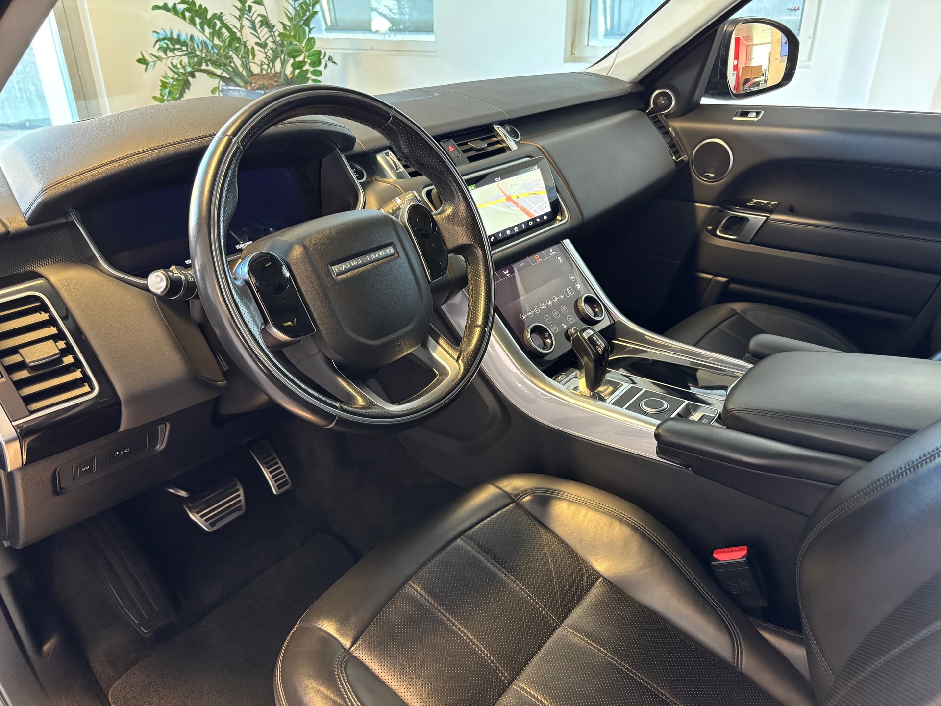 LAND ROVER Range Rover Sport 5.0 V8 S/C HSE Dynamic Automatic-image-5