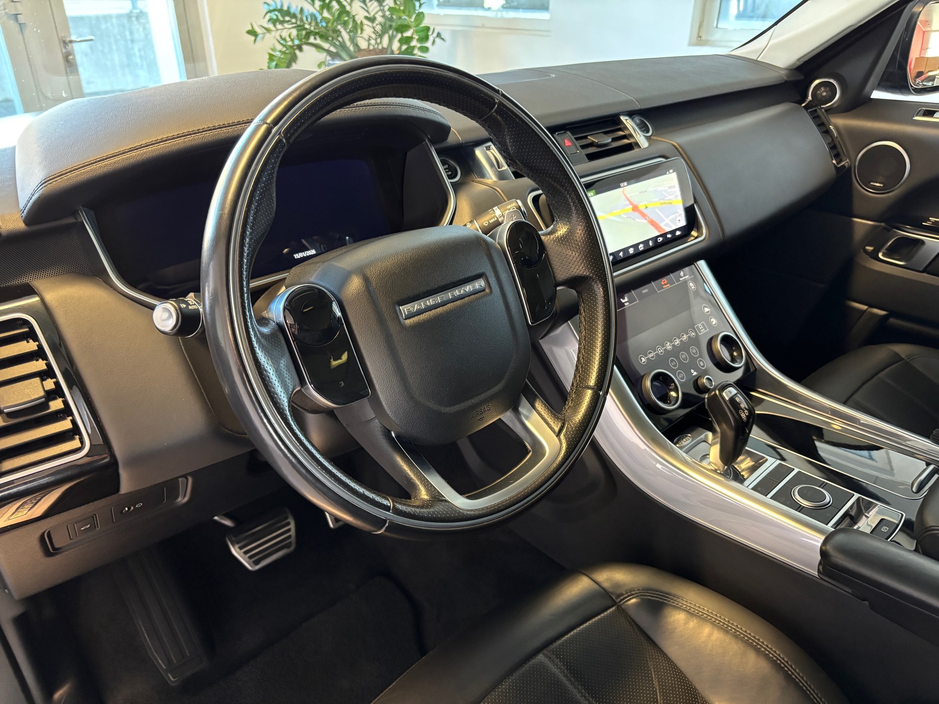 LAND ROVER Range Rover Sport 5.0 V8 S/C HSE Dynamic Automatic-image-6