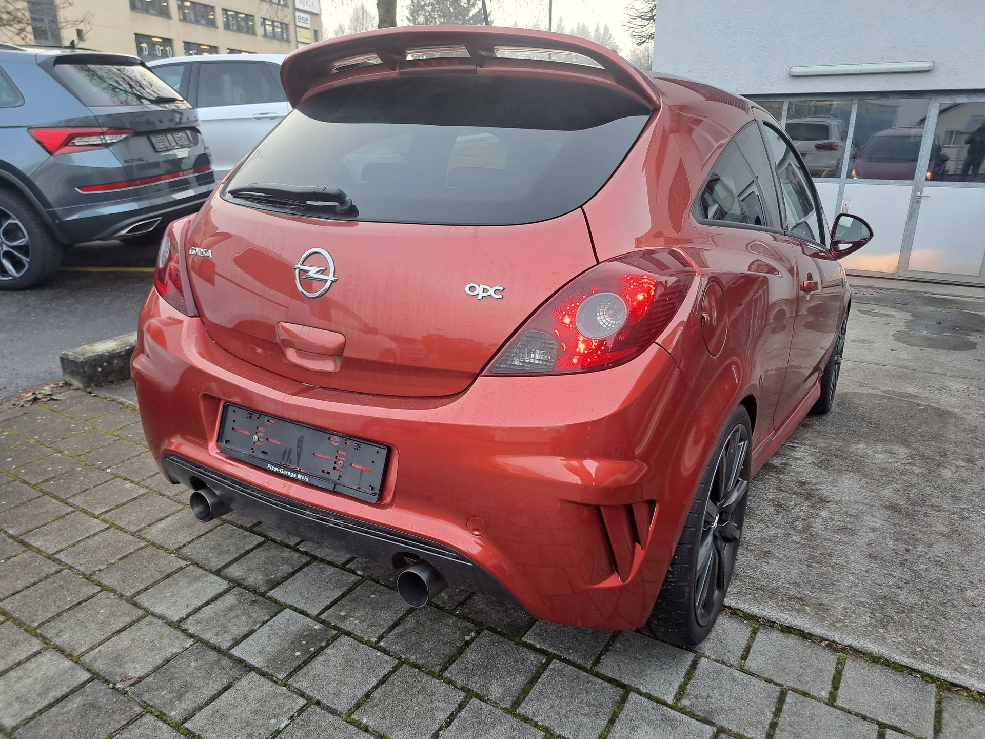 OPEL Corsa 1.6 Turbo OPC Nürburgring Edition-image-9