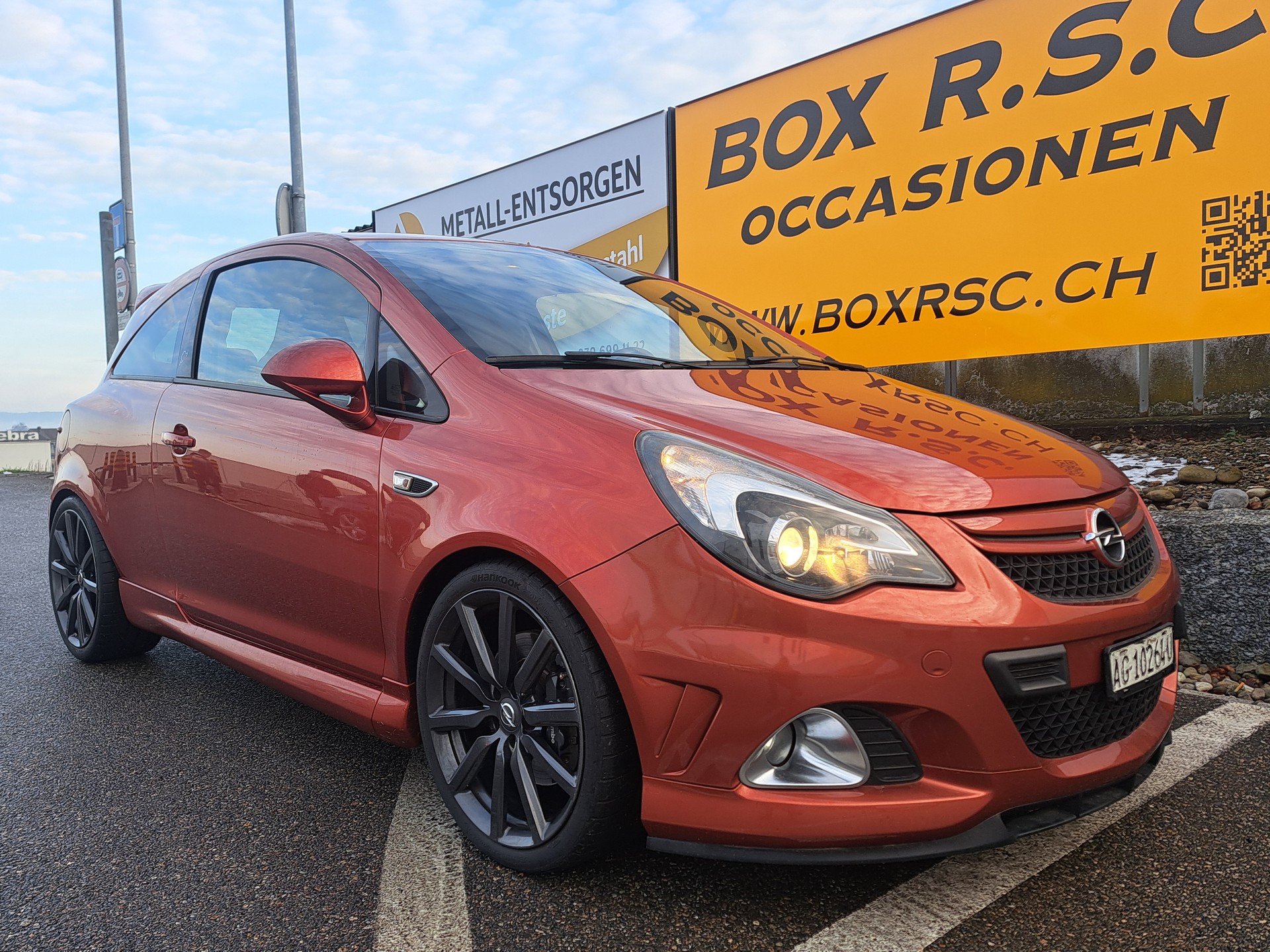 OPEL Corsa 1.6 Turbo OPC Nürburgring Edition-image-2