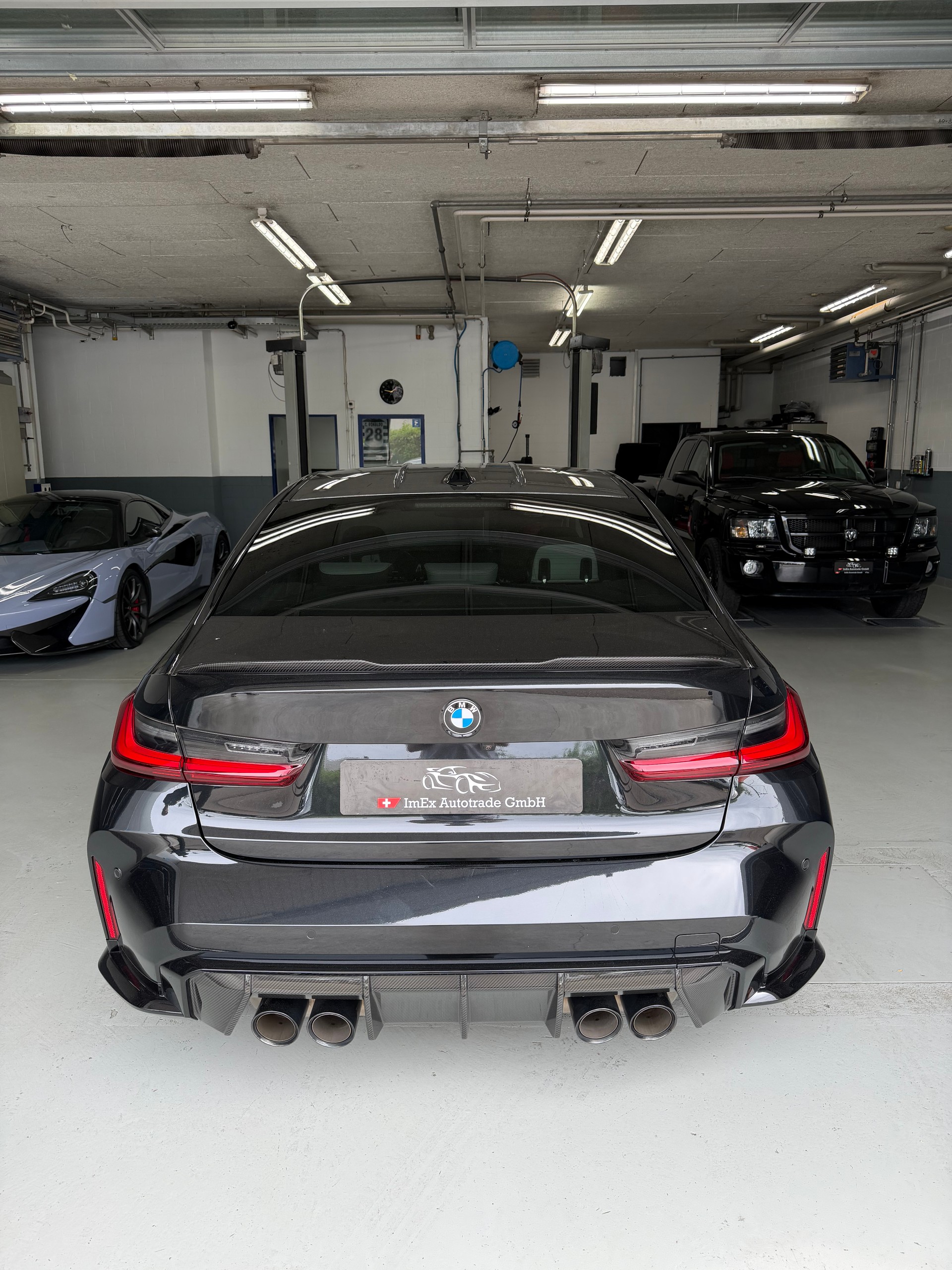 BMW M3 Competition M xDrive-image-5